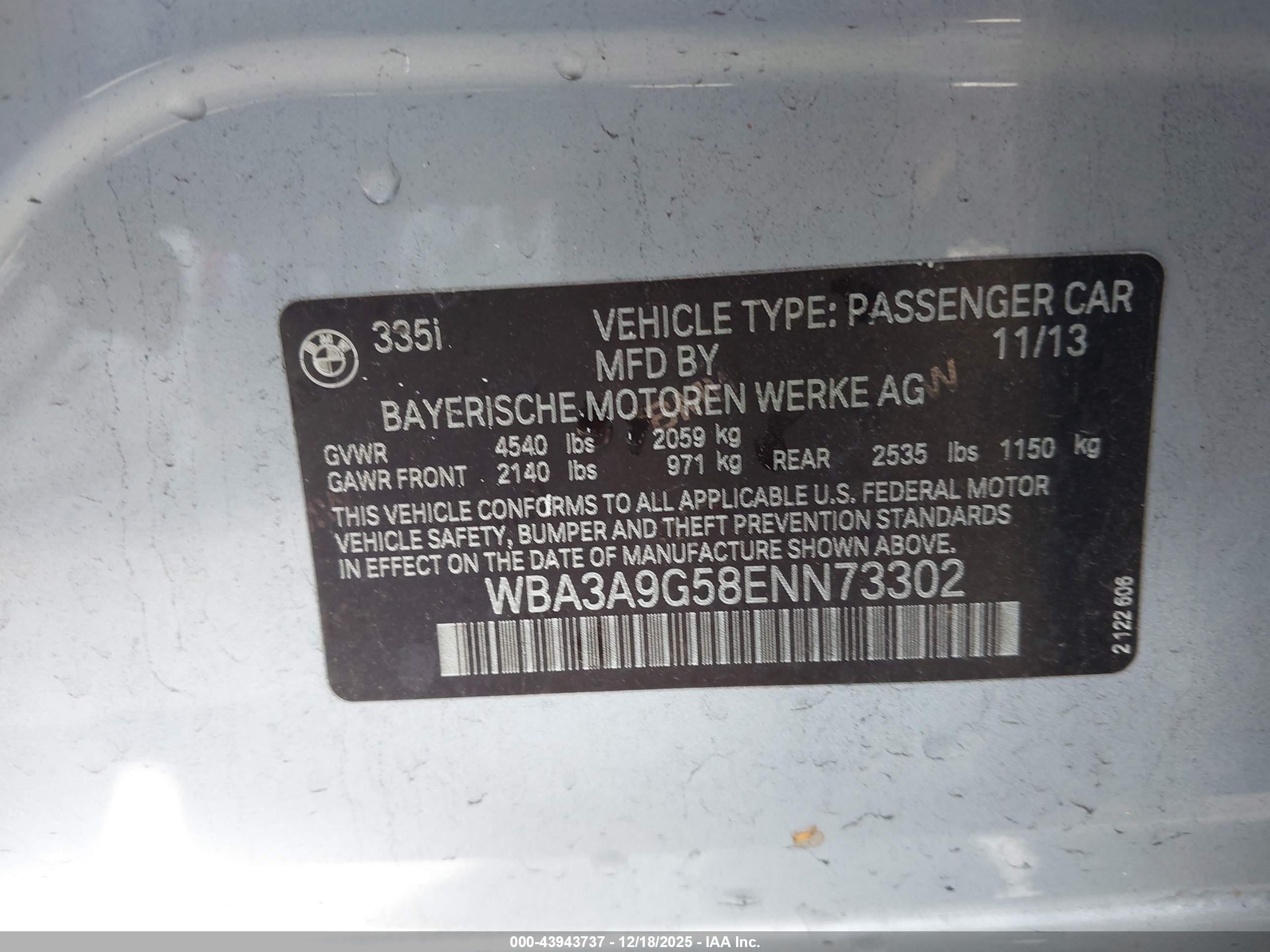 BMW 335I image 9