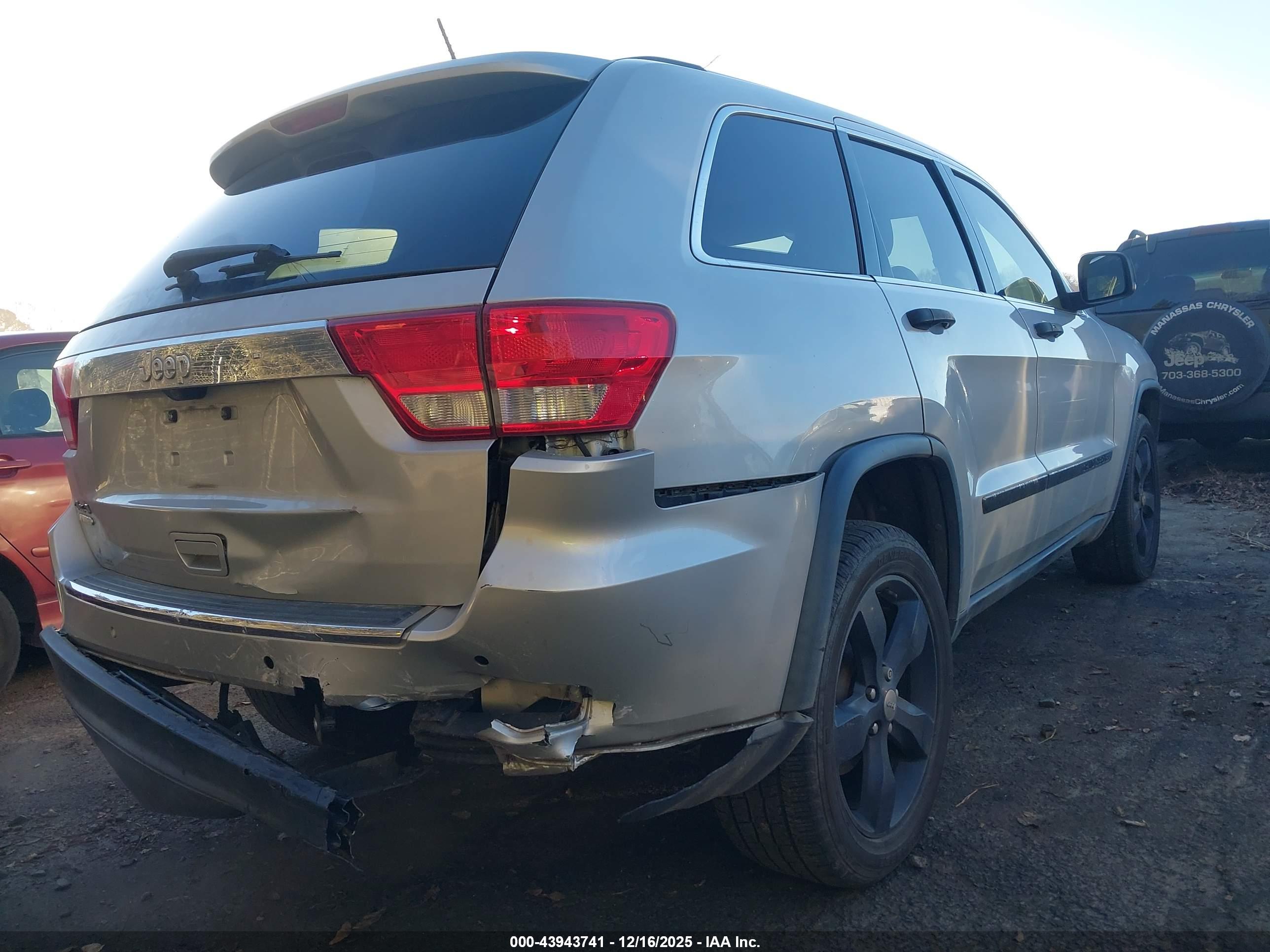 JEEP GRAND image 4