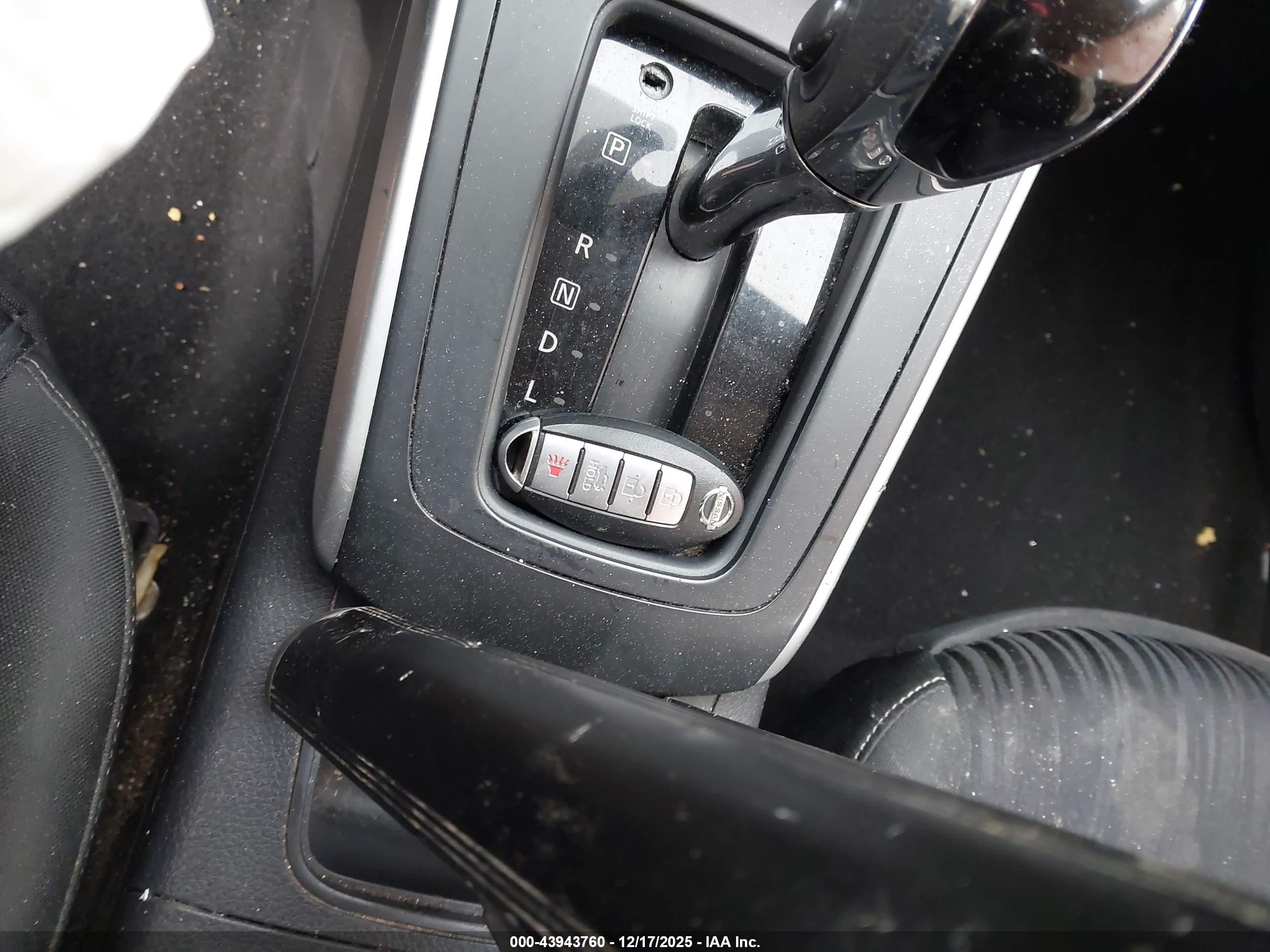 NISSAN SENTRA image 11