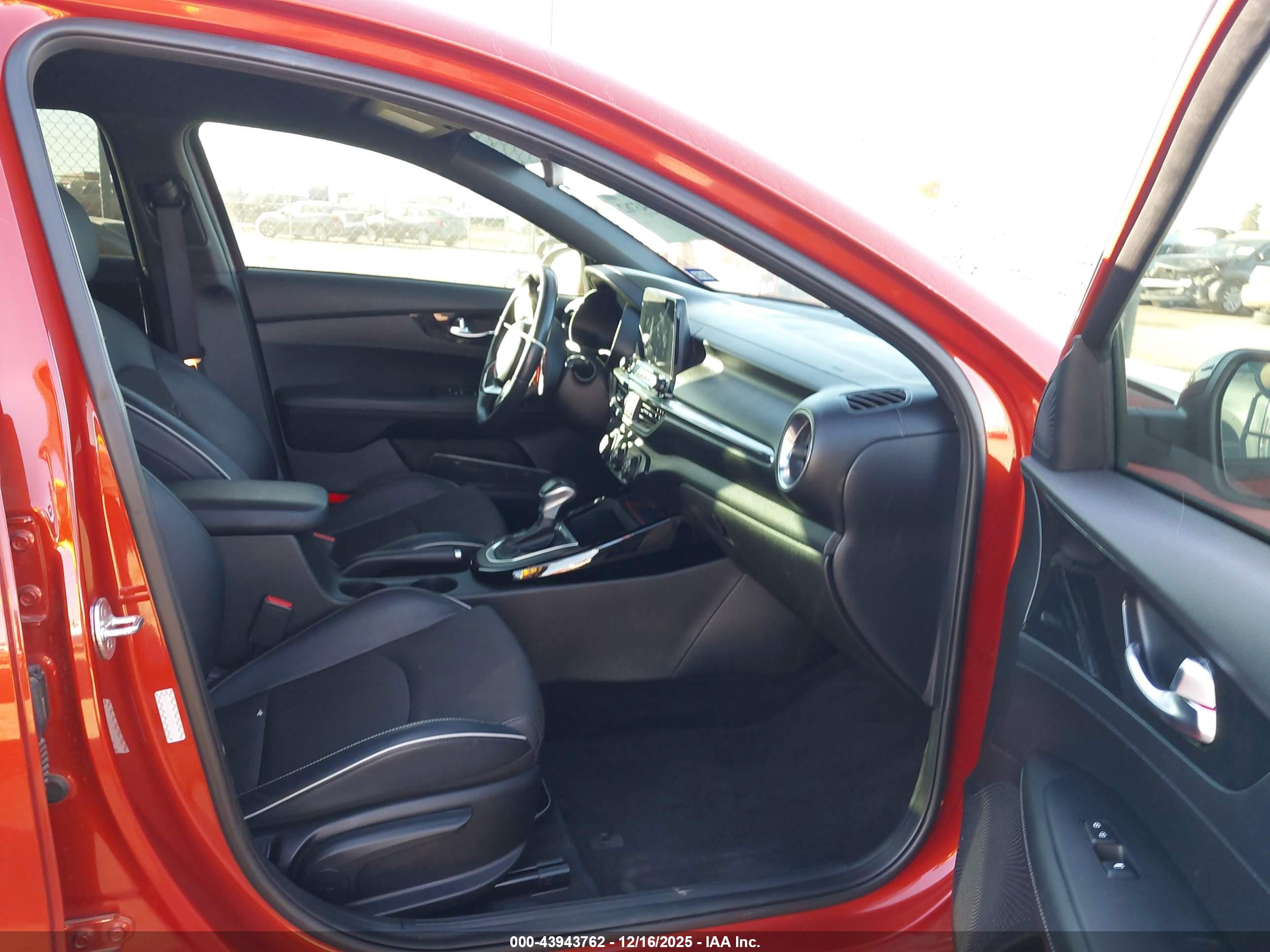KIA FORTE image 5