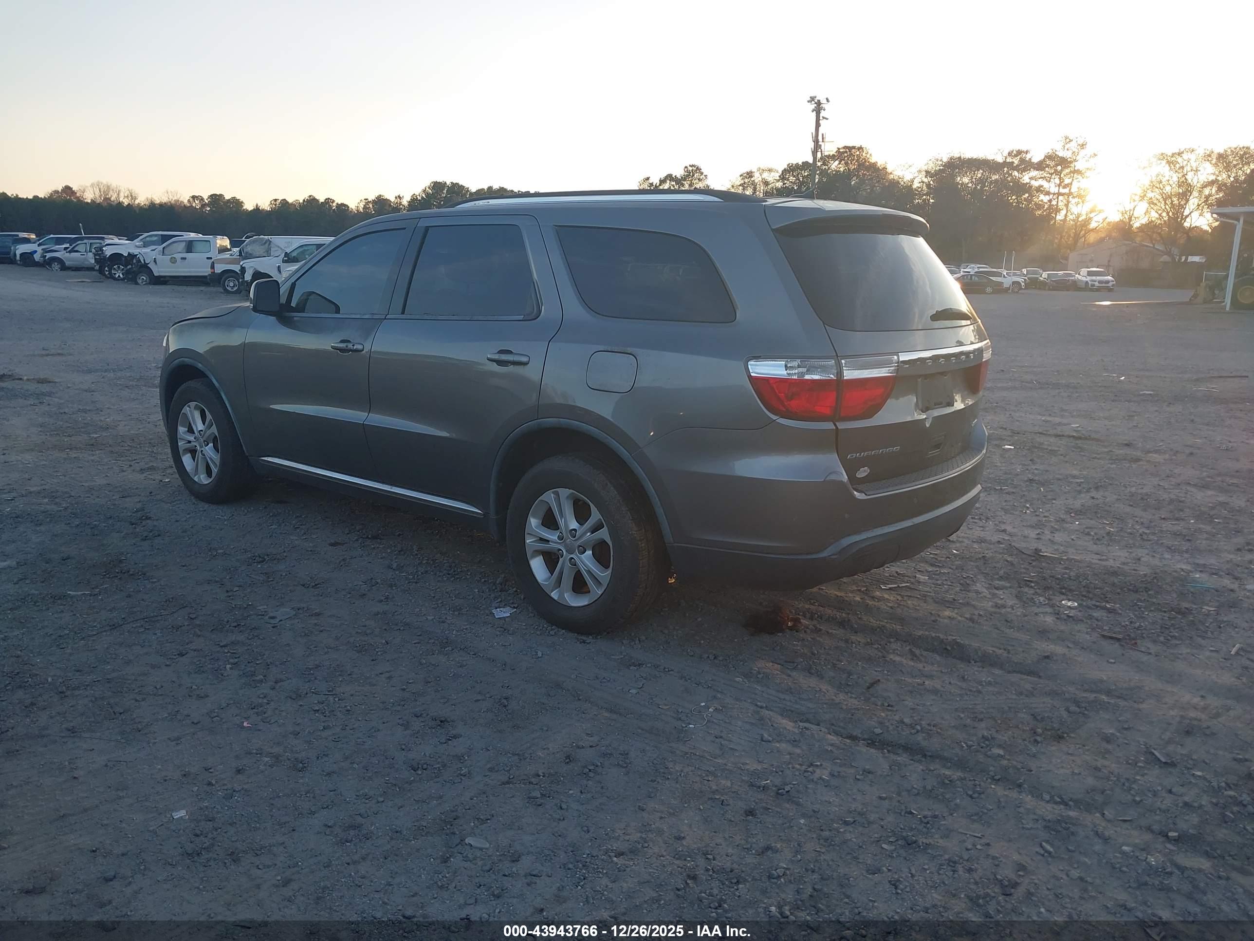 DODGE DURANGO image 3