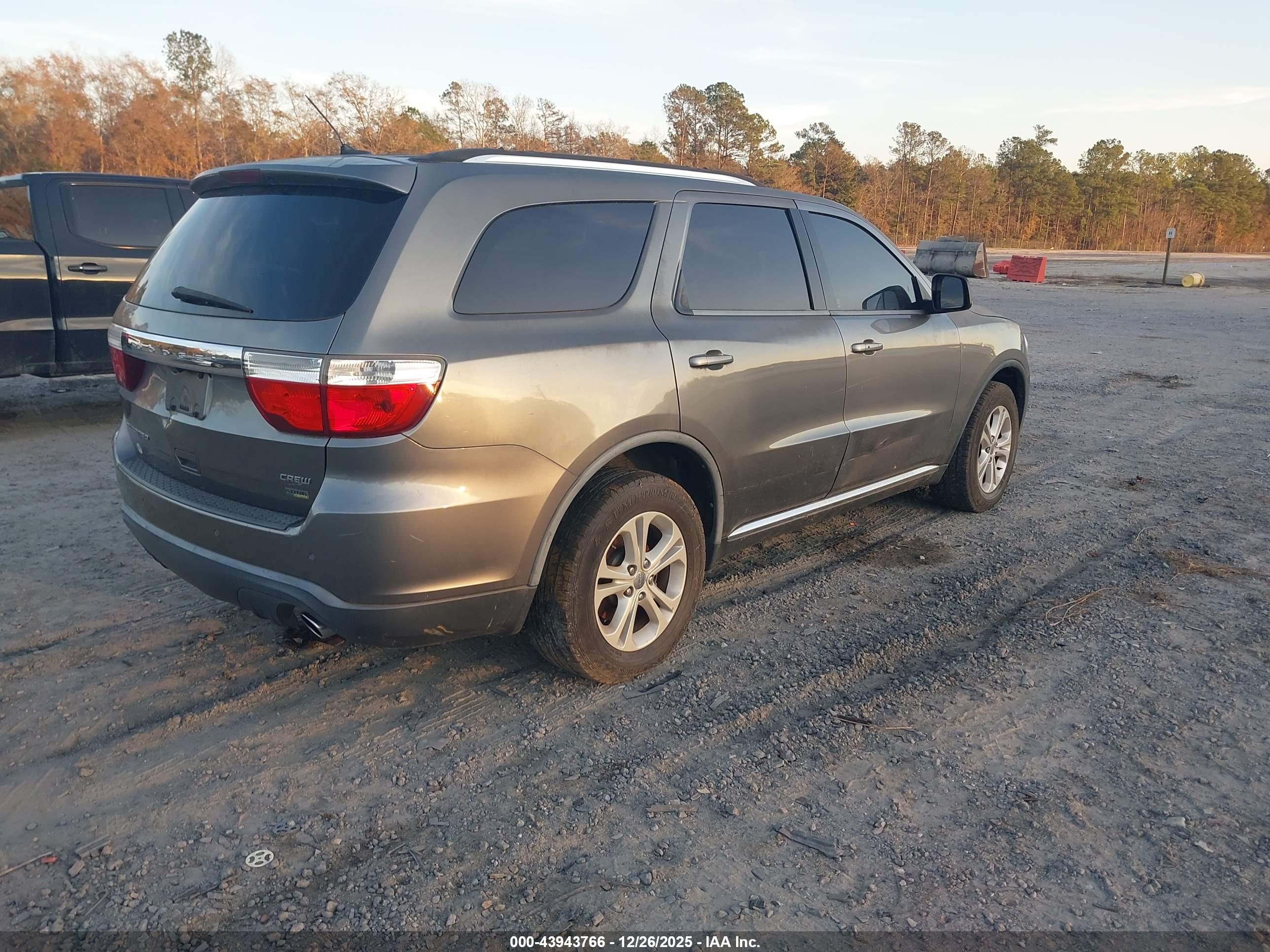 DODGE DURANGO image 4