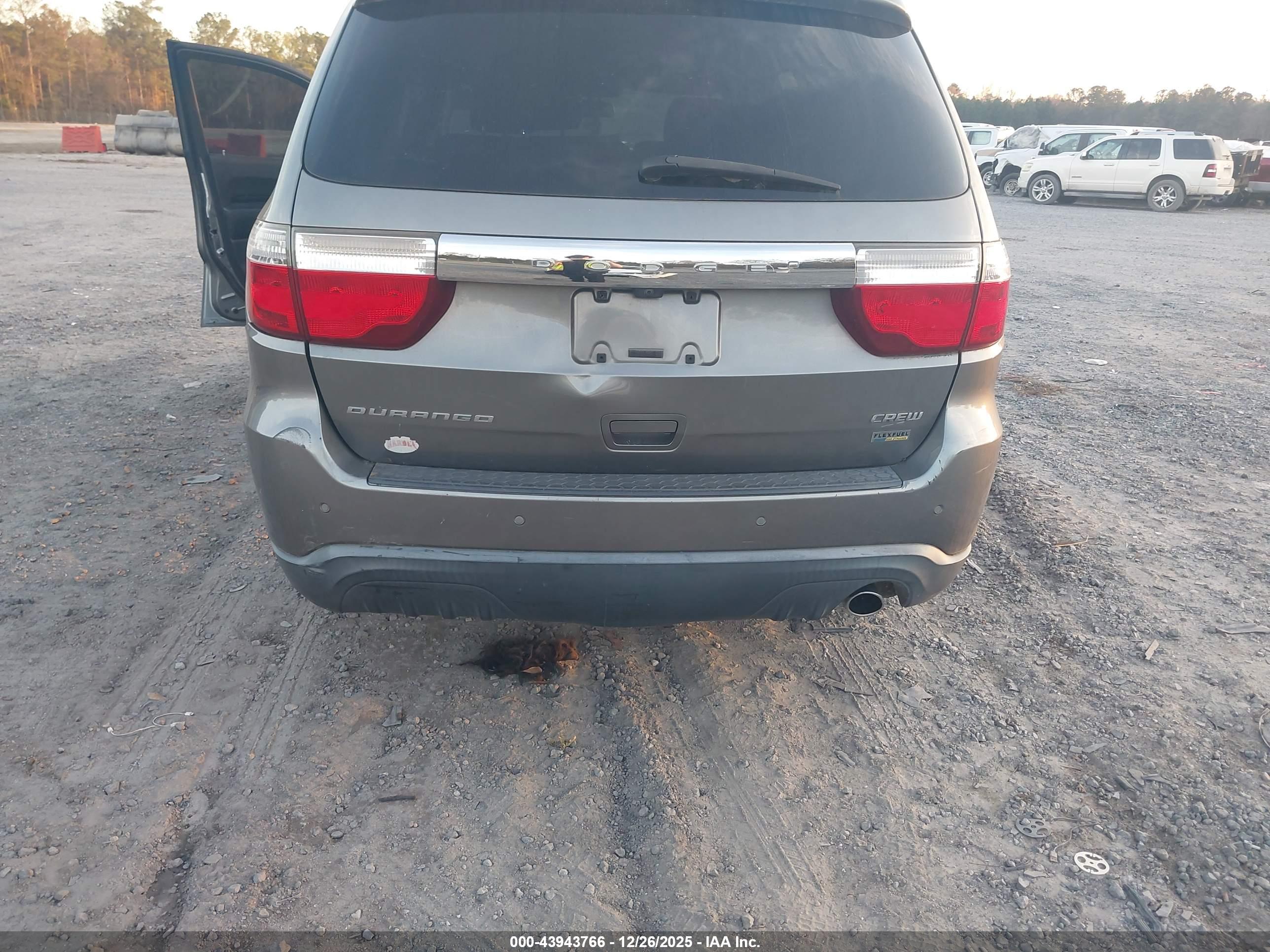 DODGE DURANGO image 6