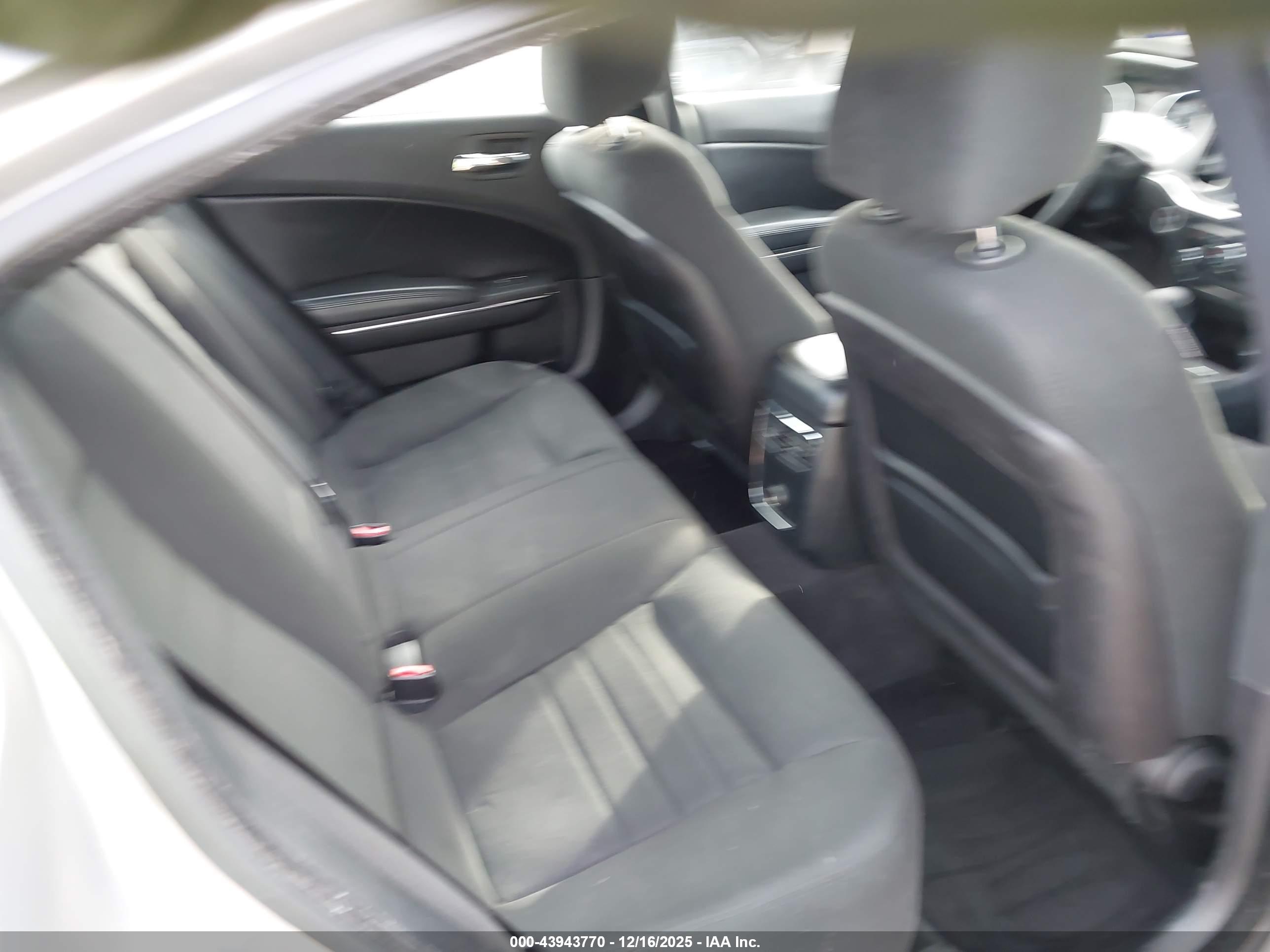 DODGE CHARGER image 8