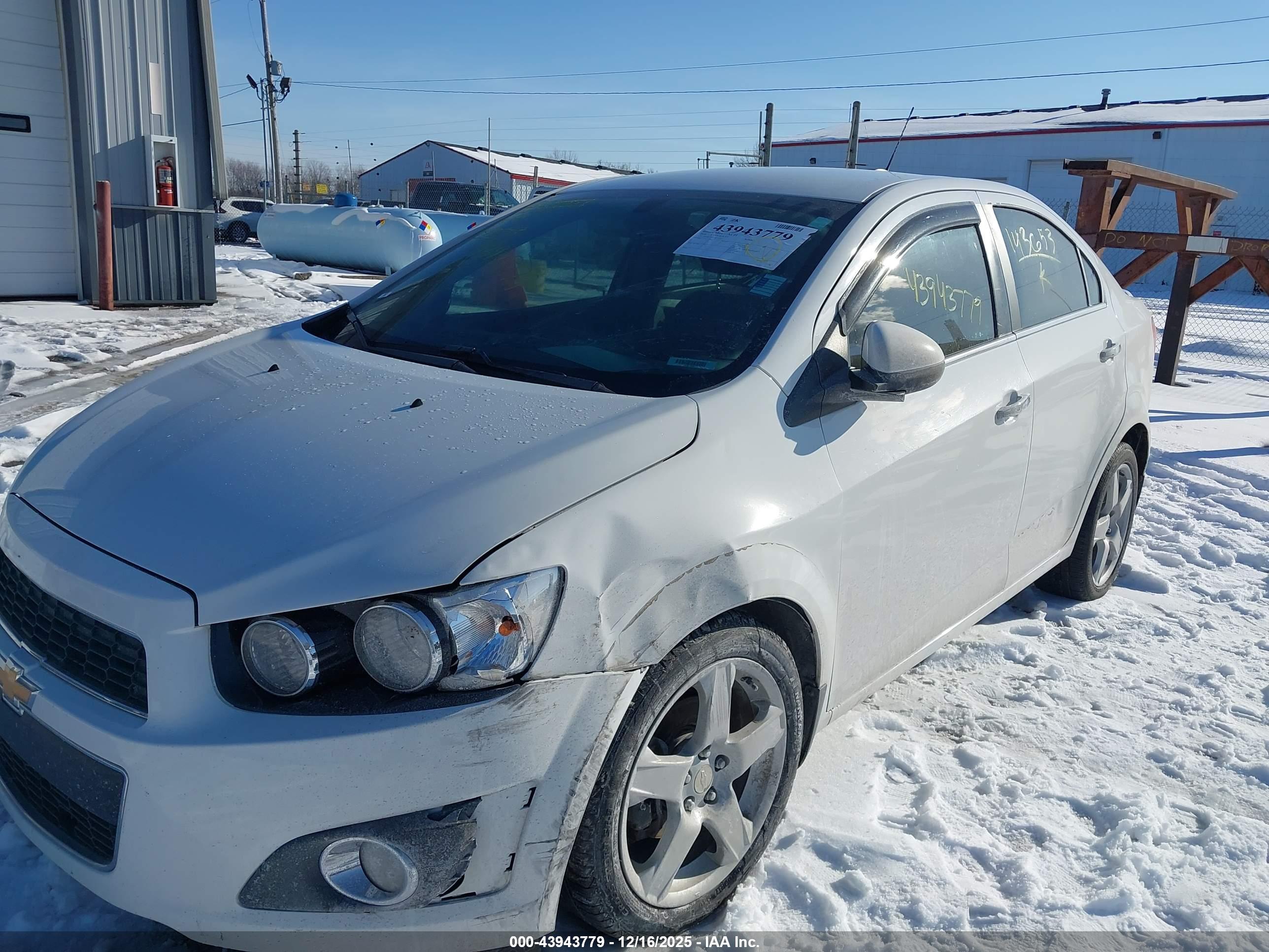 CHEVROLET SONIC image 6