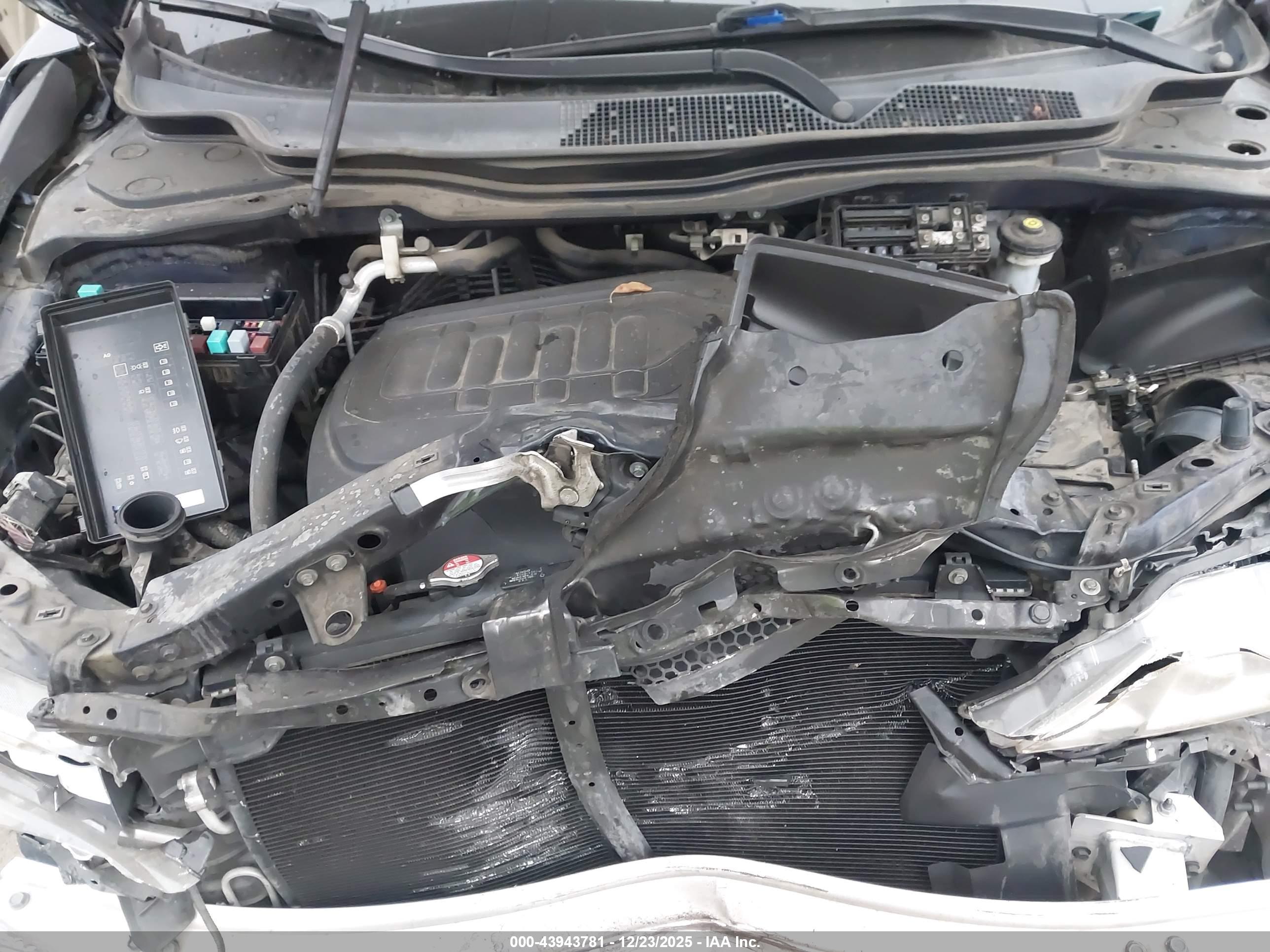 ACURA MDX image 10