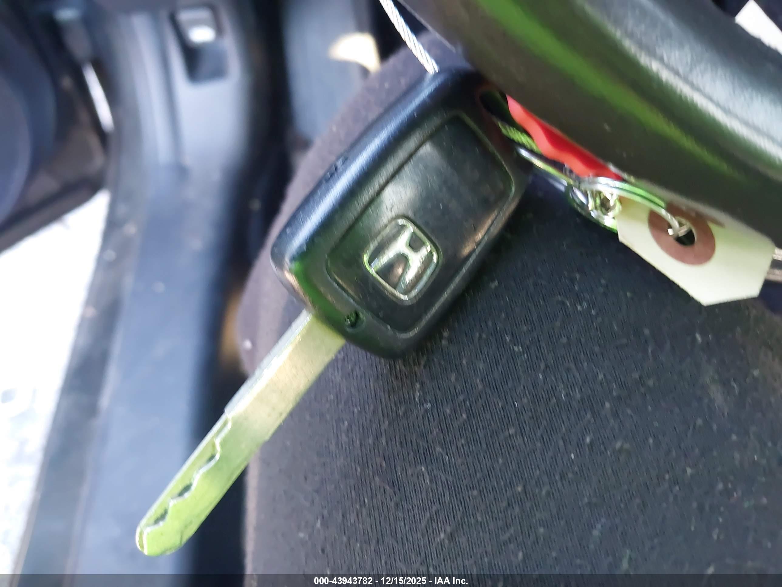 HONDA ACCORD image 11
