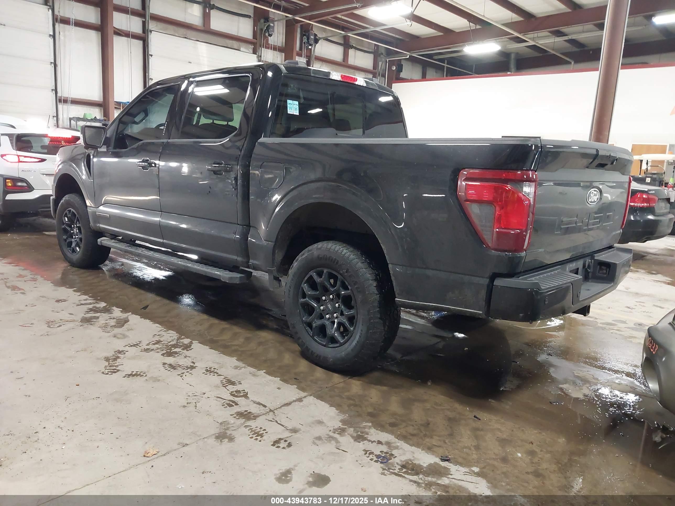 FORD F-150 image 3
