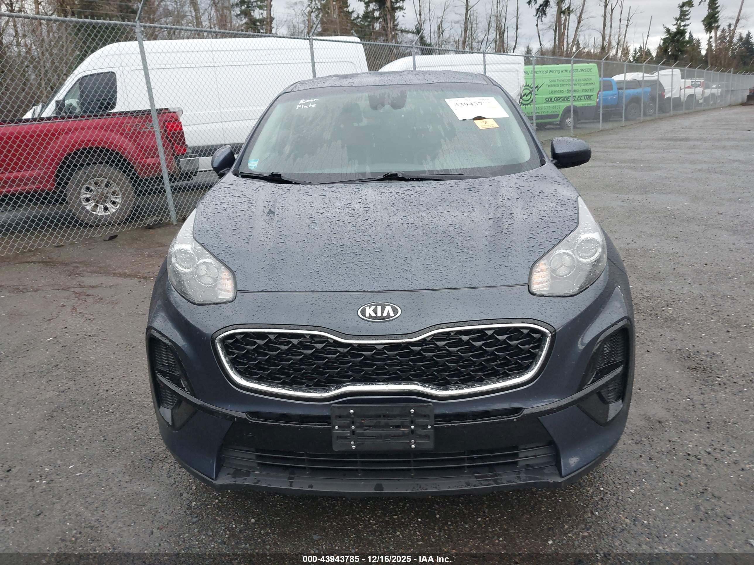 KIA SPORTAGE image 6