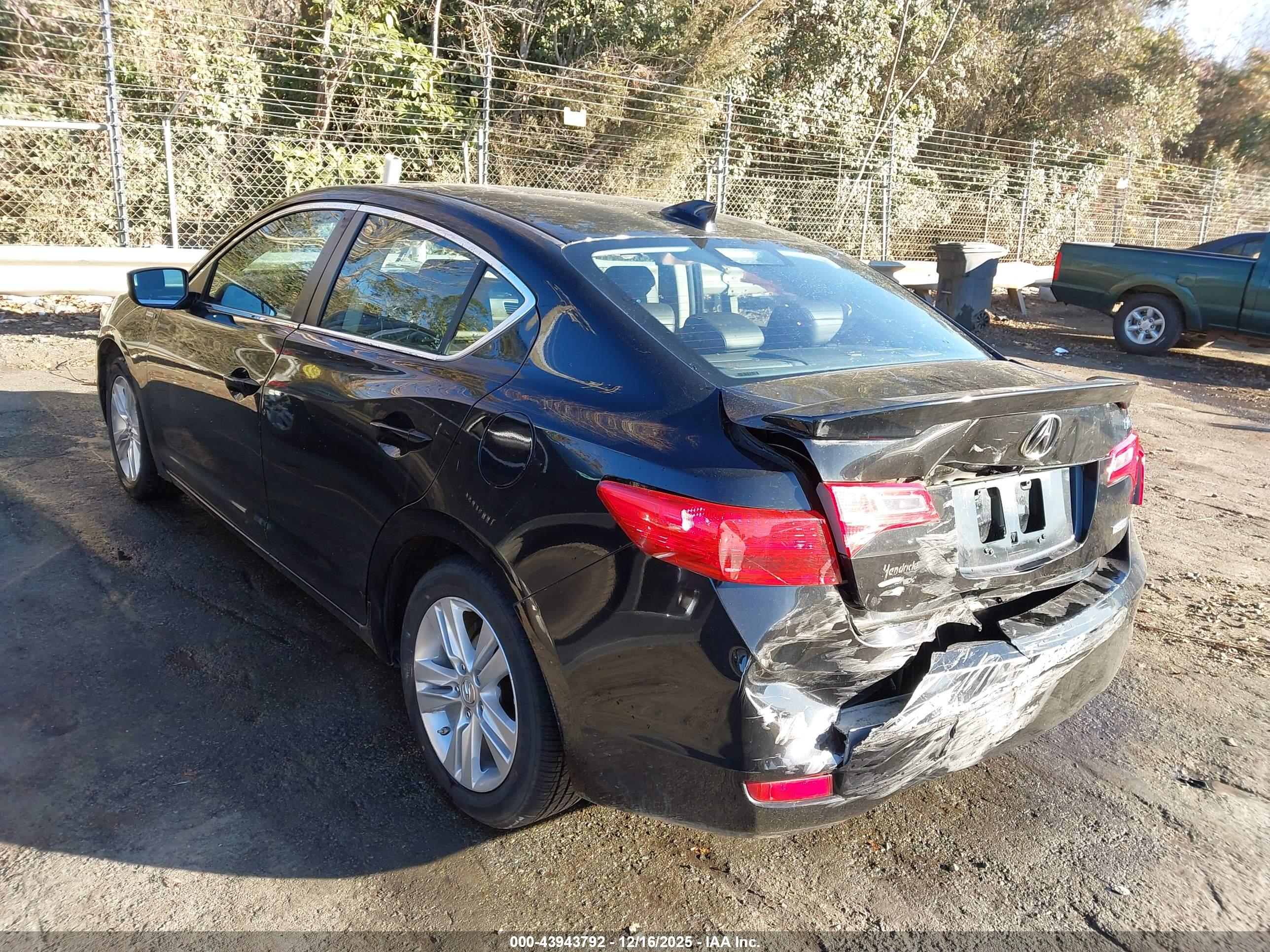 ACURA ILX image 3