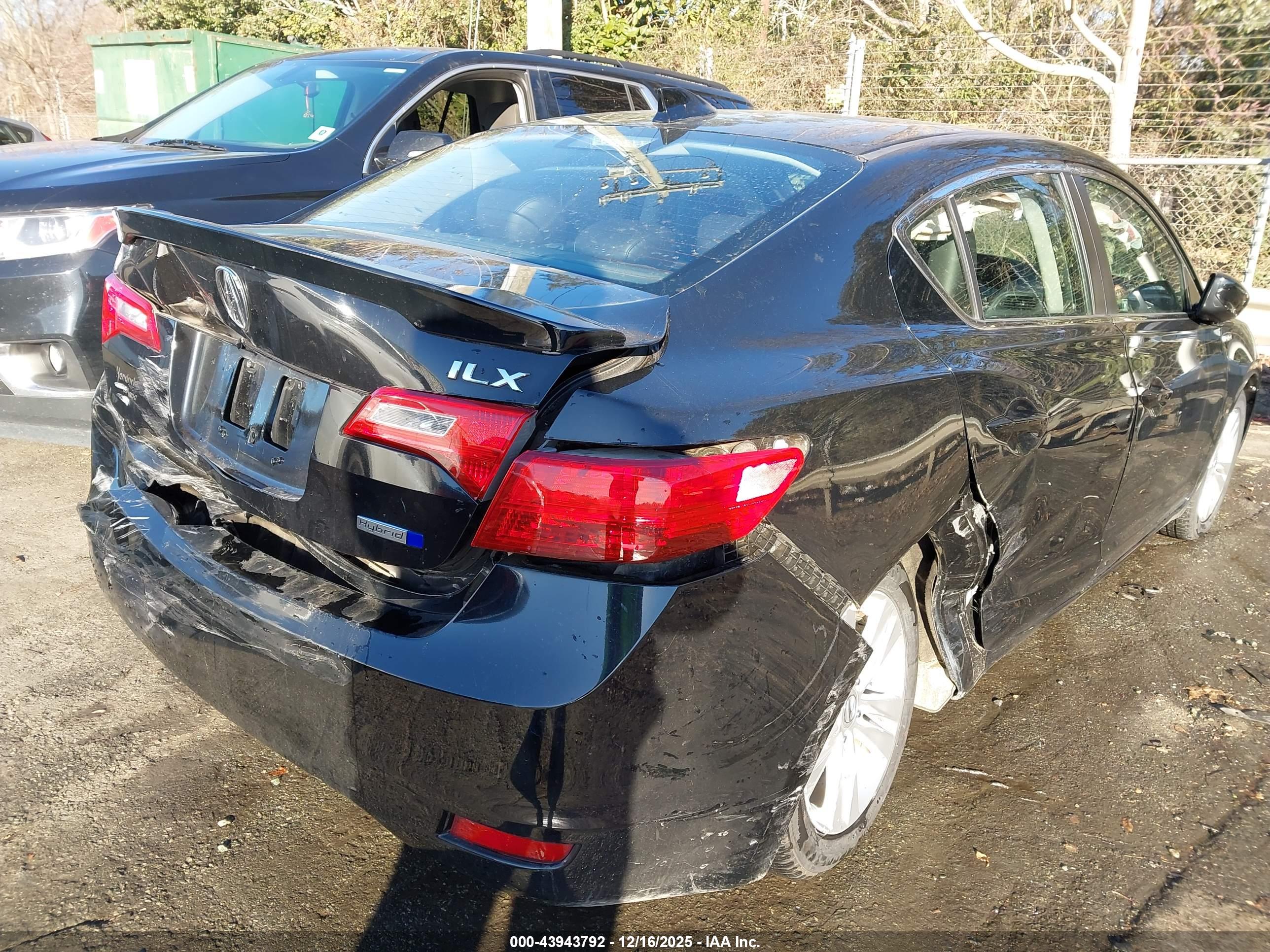 ACURA ILX image 6