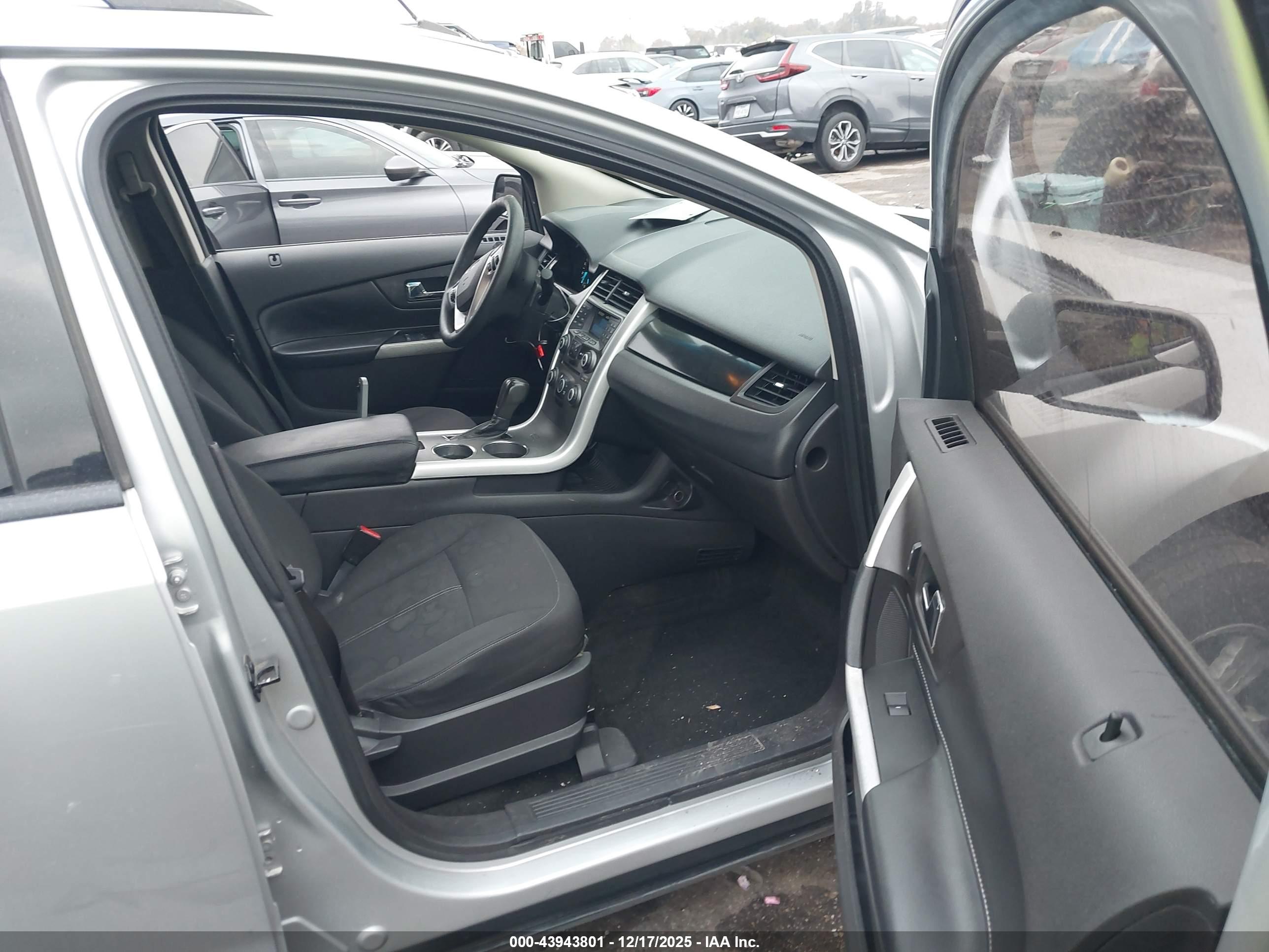 FORD EDGE image 5