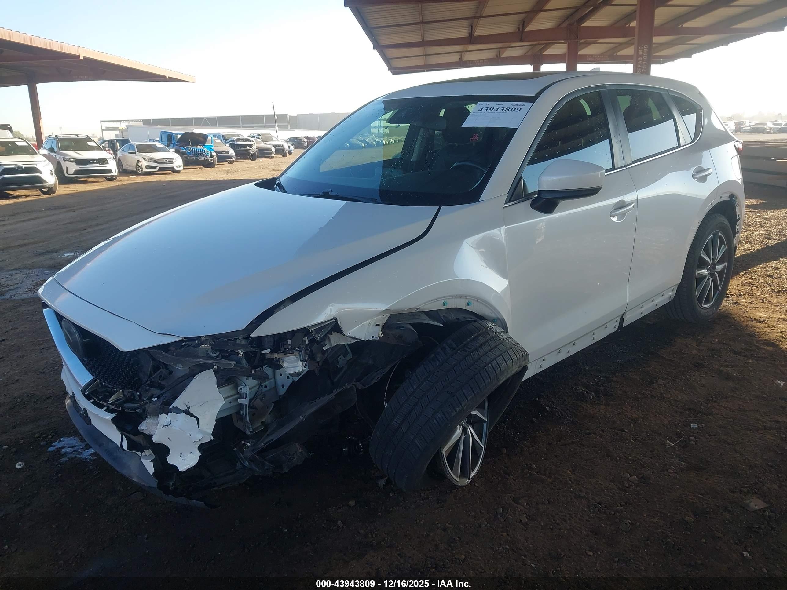 MAZDA CX-5 image 6