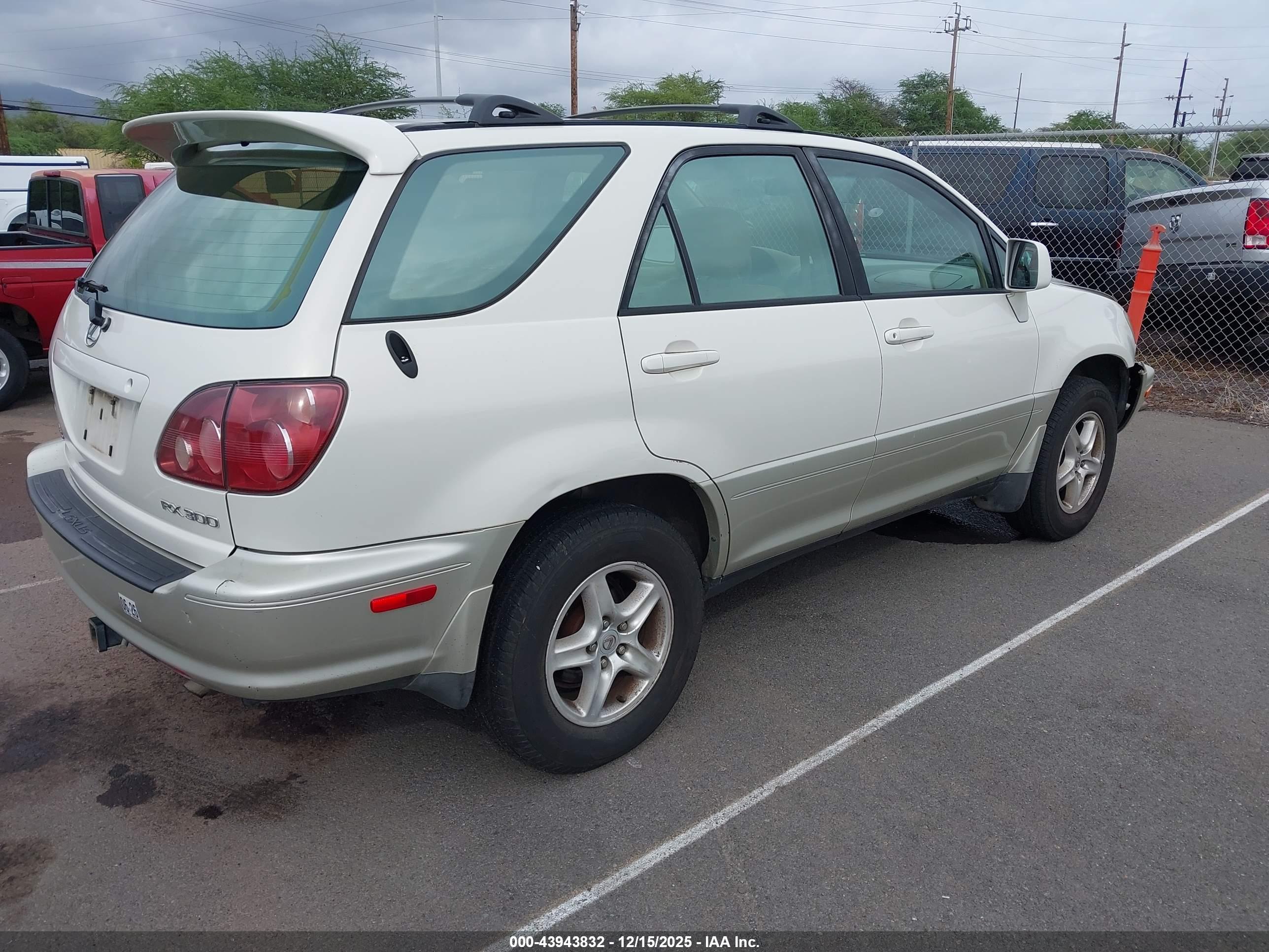 LEXUS RX image 4