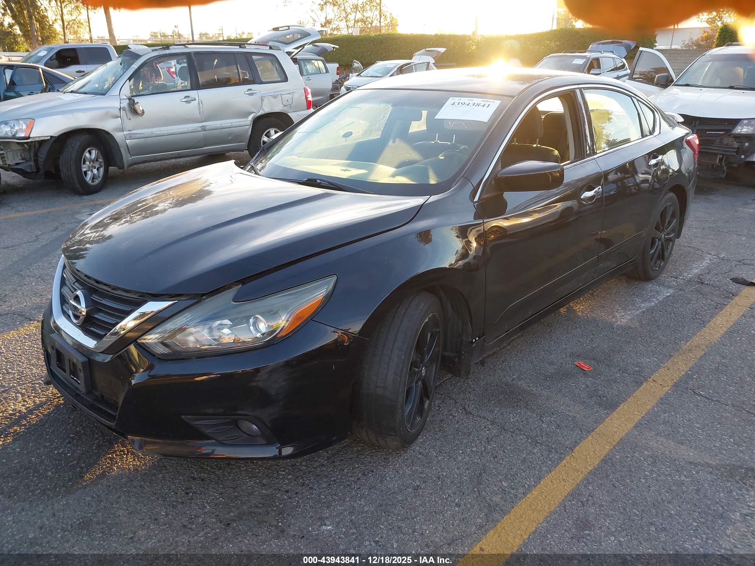 NISSAN ALTIMA image 2