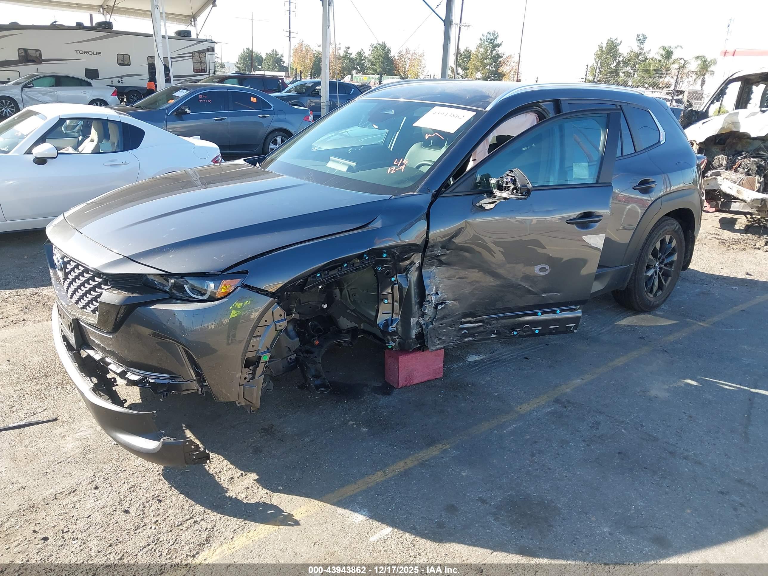 MAZDA CX-50 image 2
