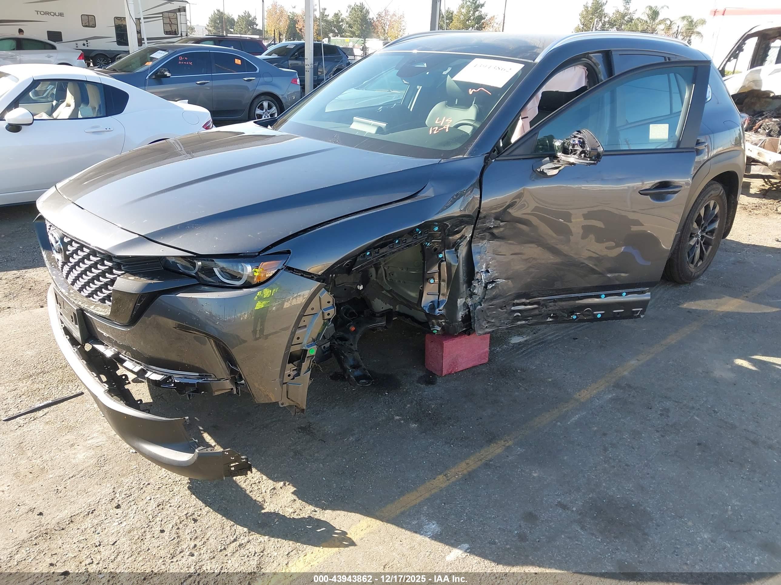 MAZDA CX-50 image 6