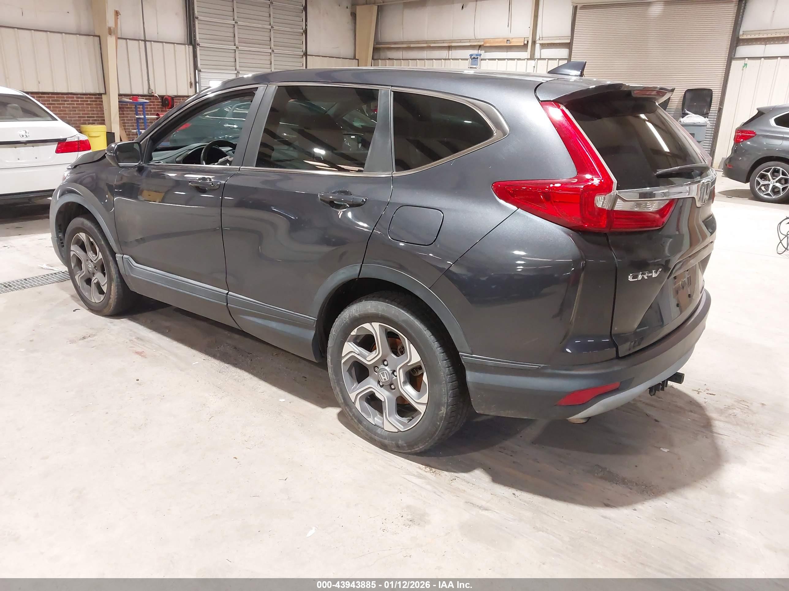 HONDA CR-V image 3