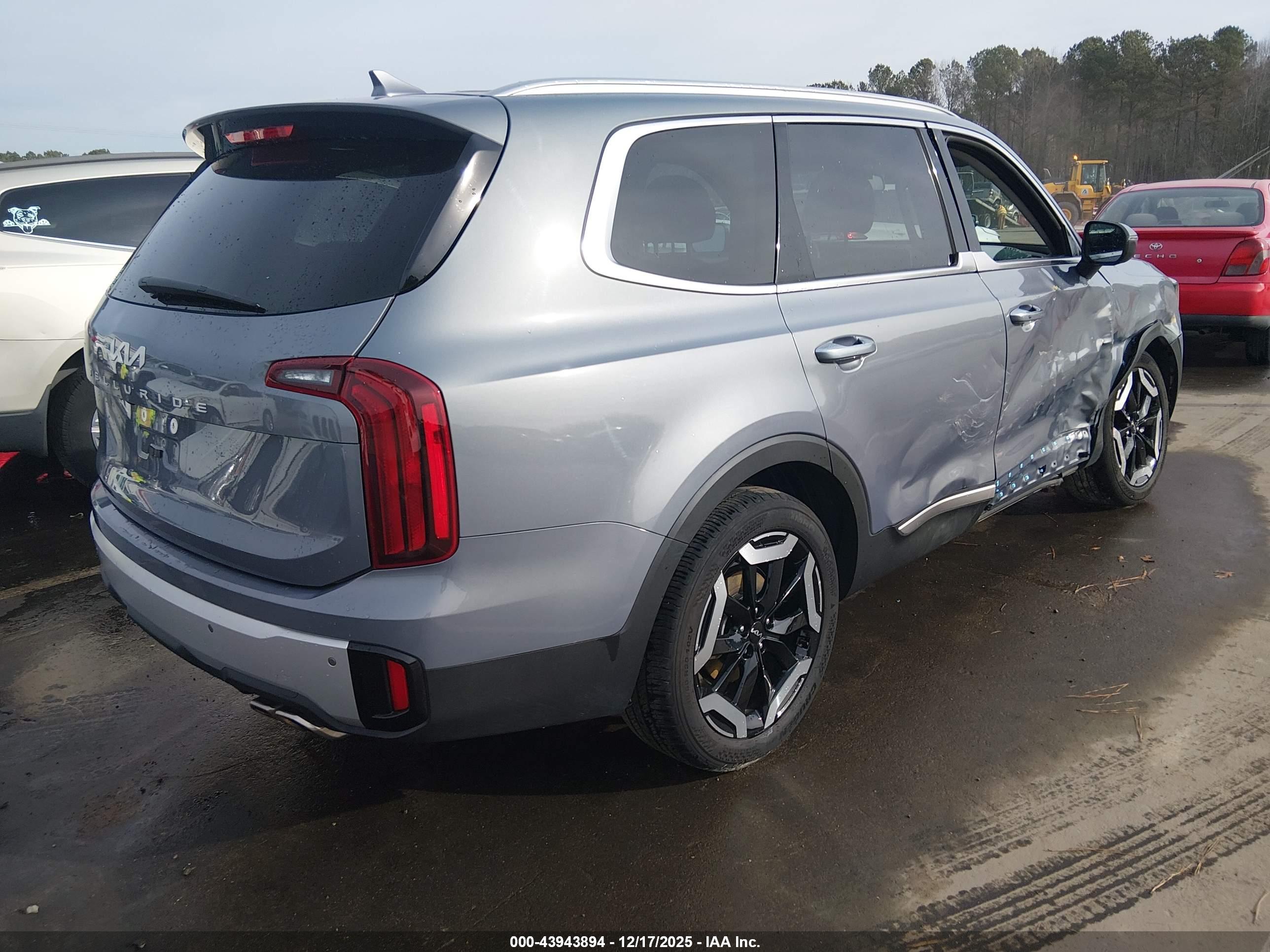 KIA TELLURIDE image 4