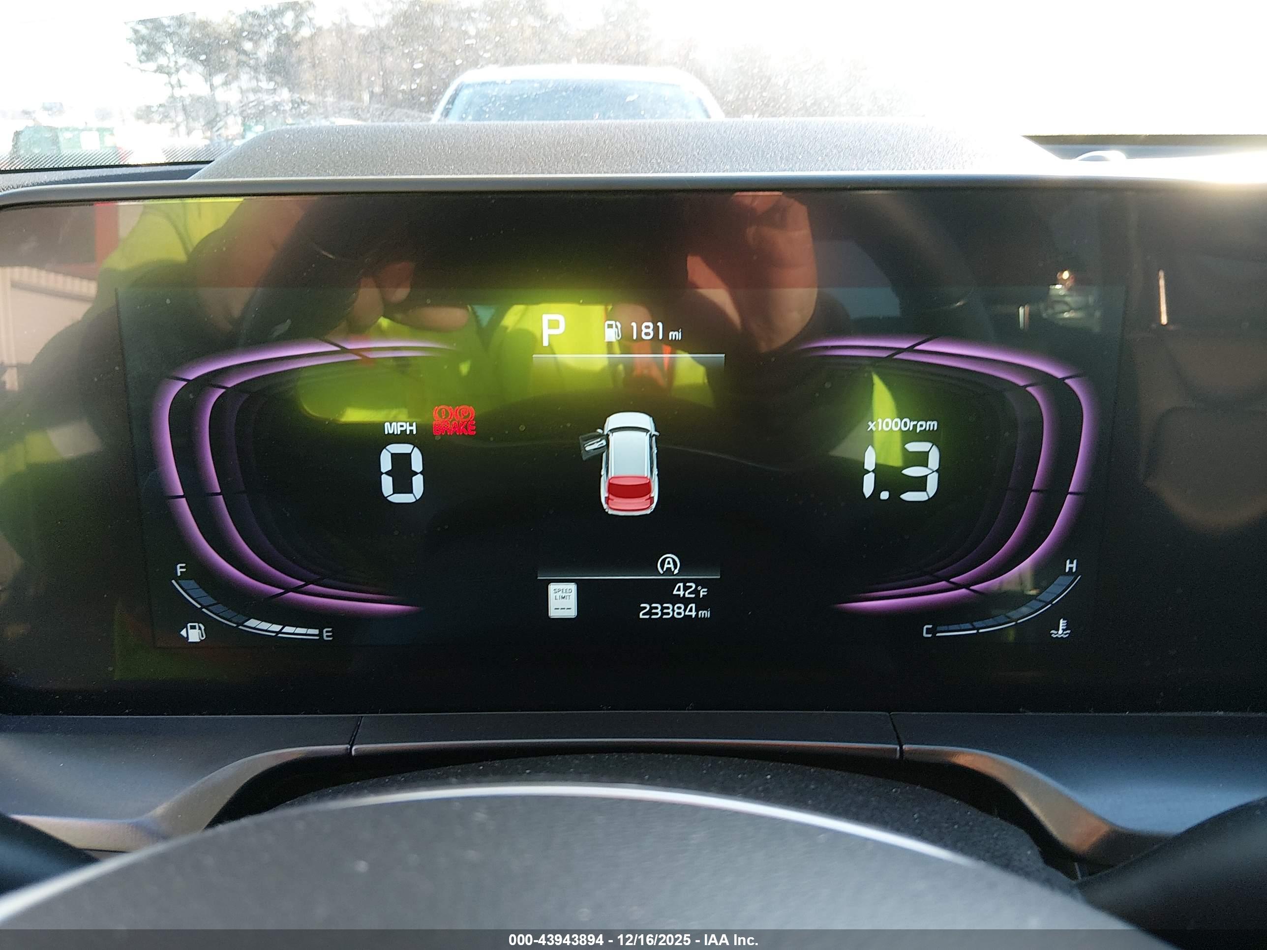 KIA TELLURIDE image 7