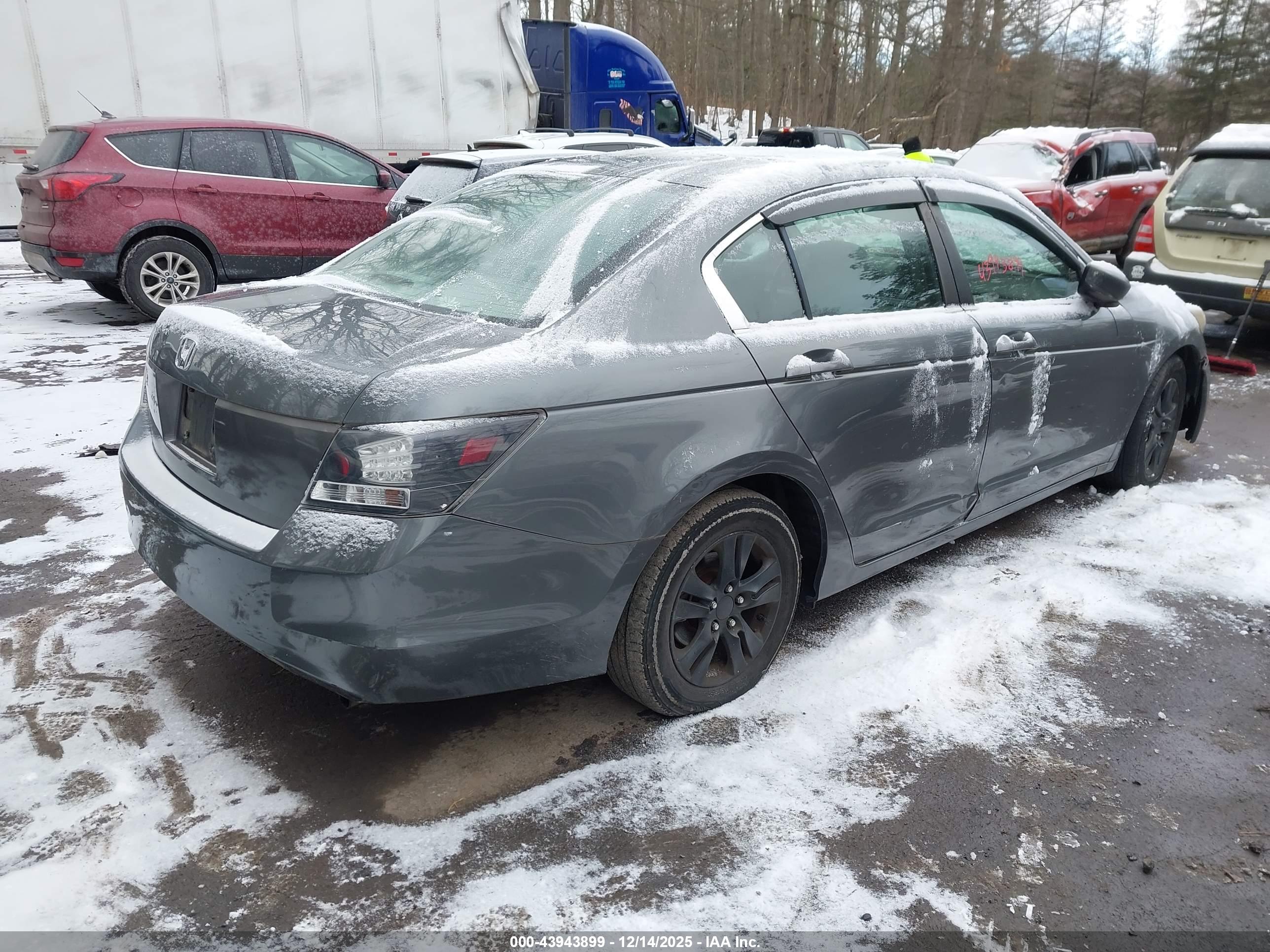 HONDA ACCORD image 4