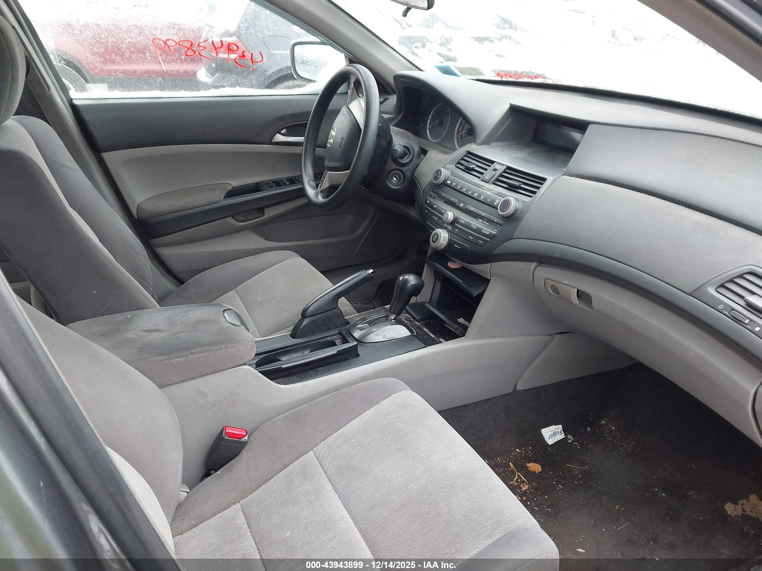 HONDA ACCORD image 5