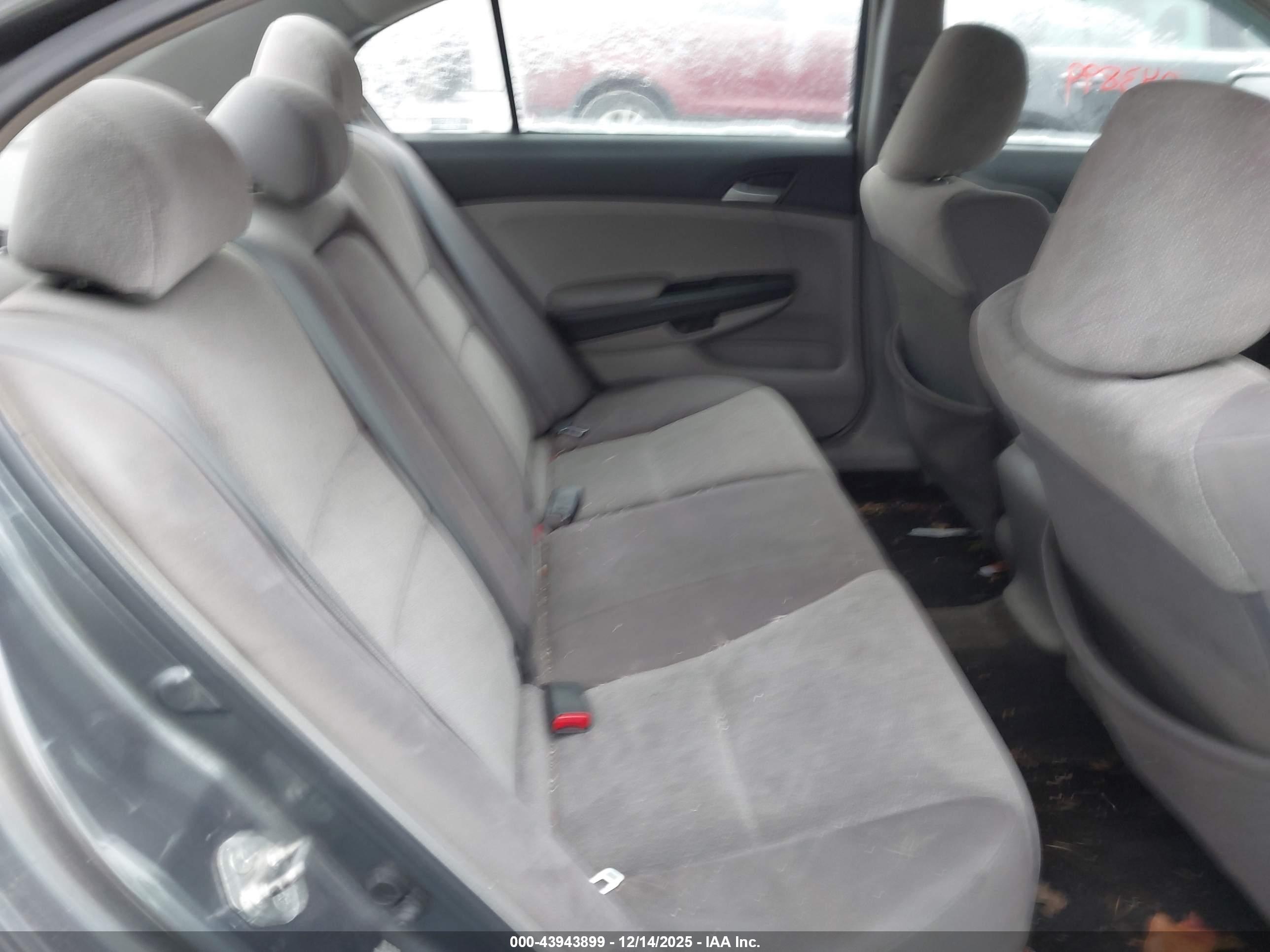 HONDA ACCORD image 8