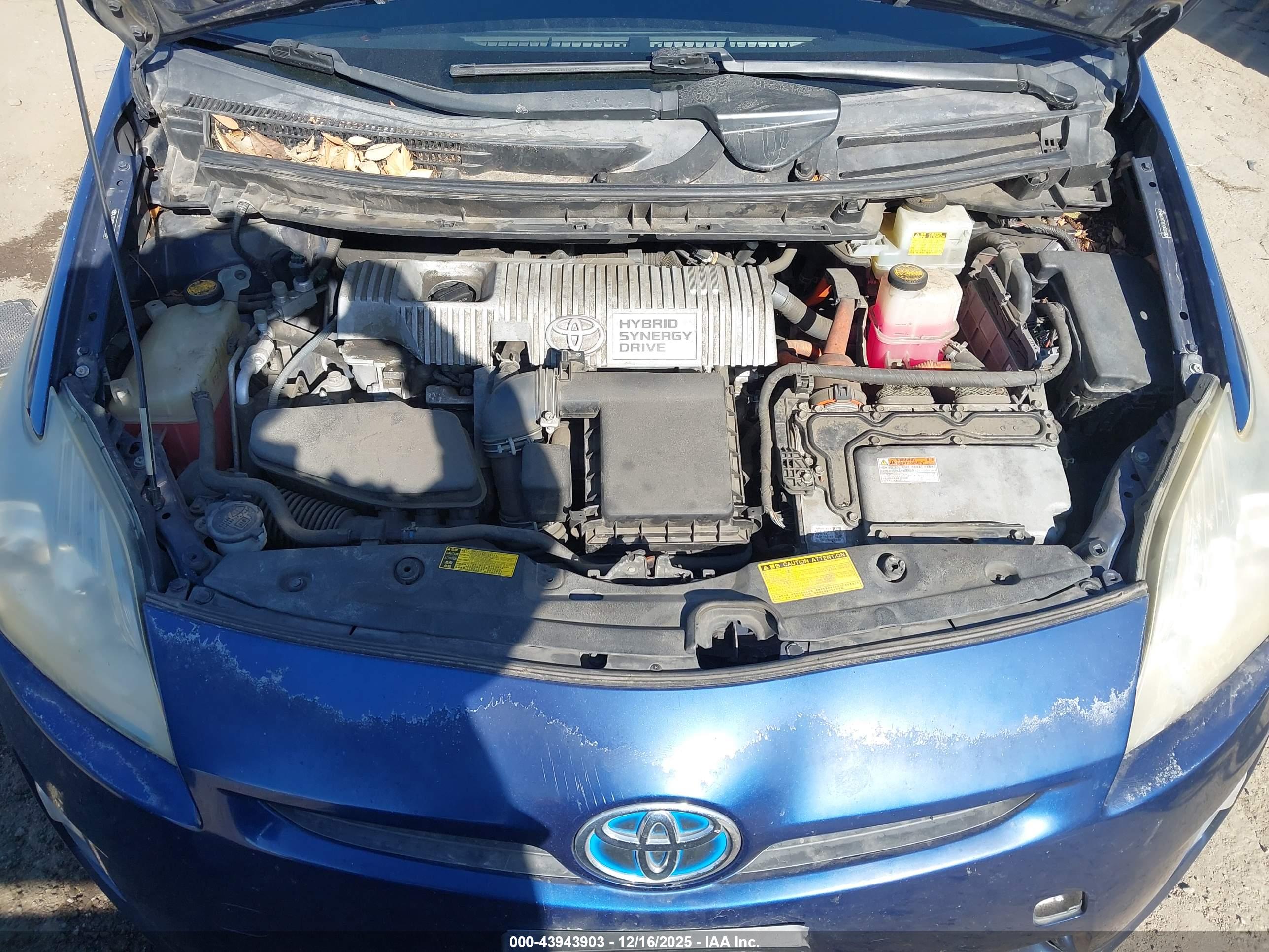 TOYOTA PRIUS image 10