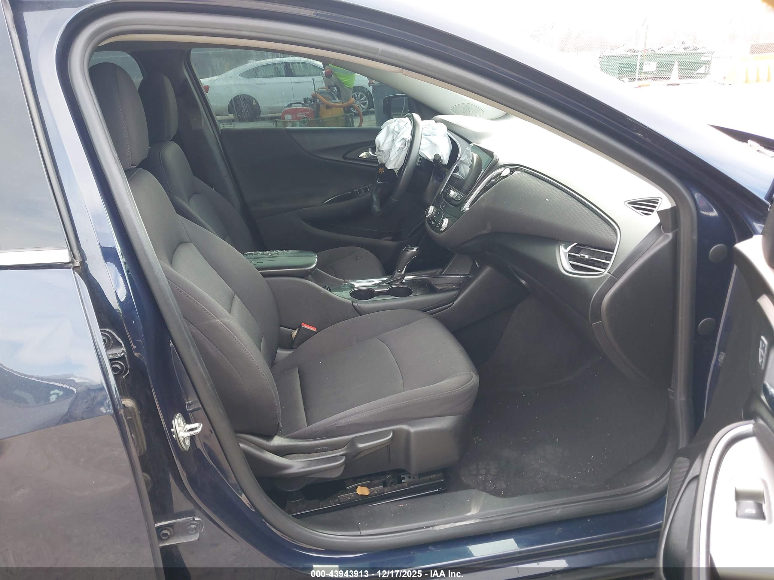 CHEVROLET MALIBU image 5