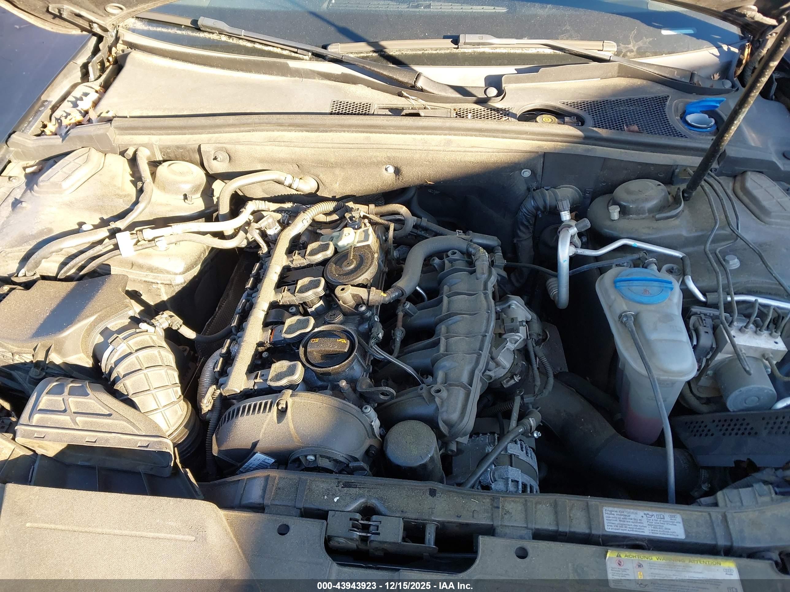 AUDI A4 image 10