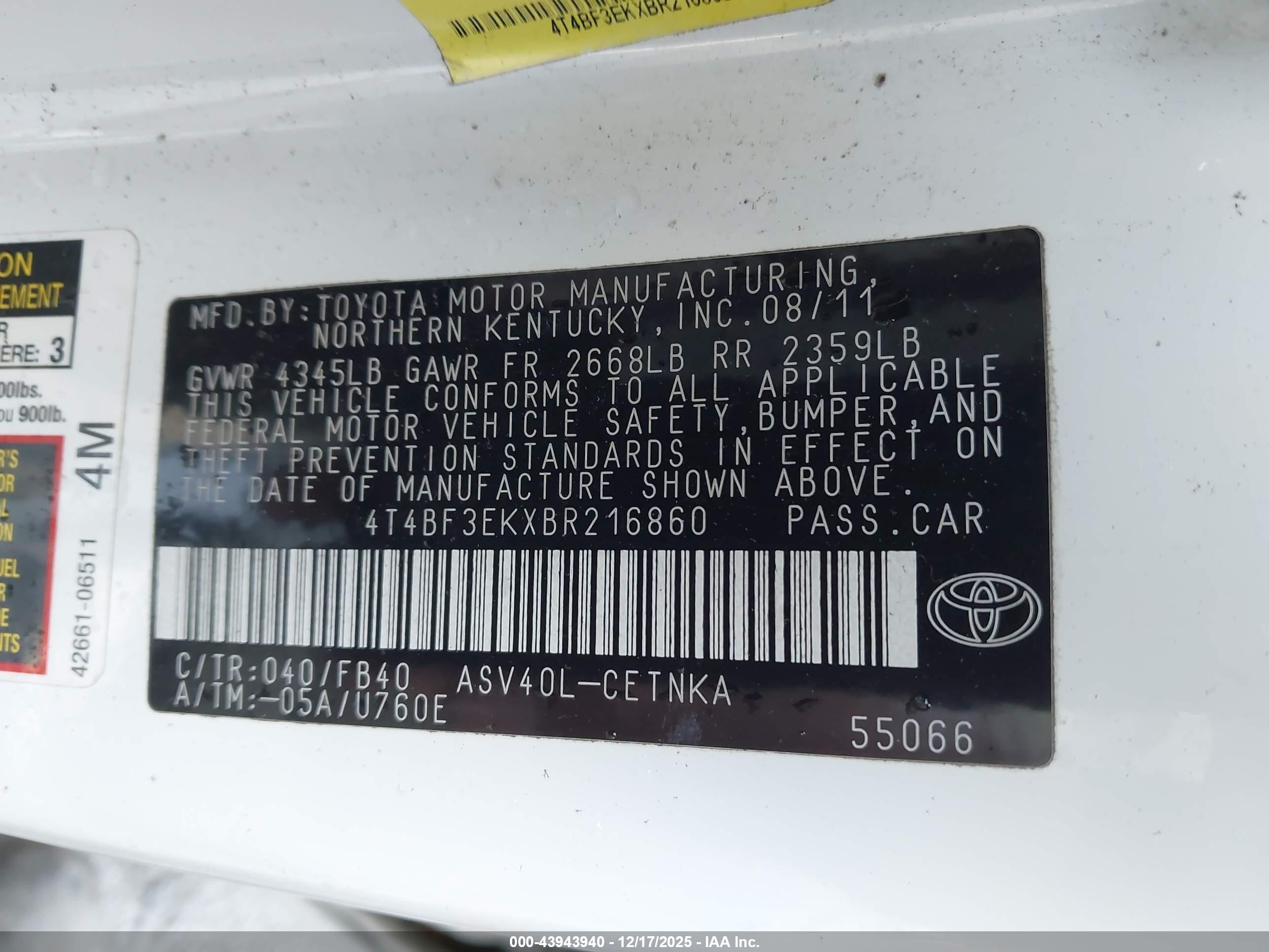TOYOTA CAMRY image 9