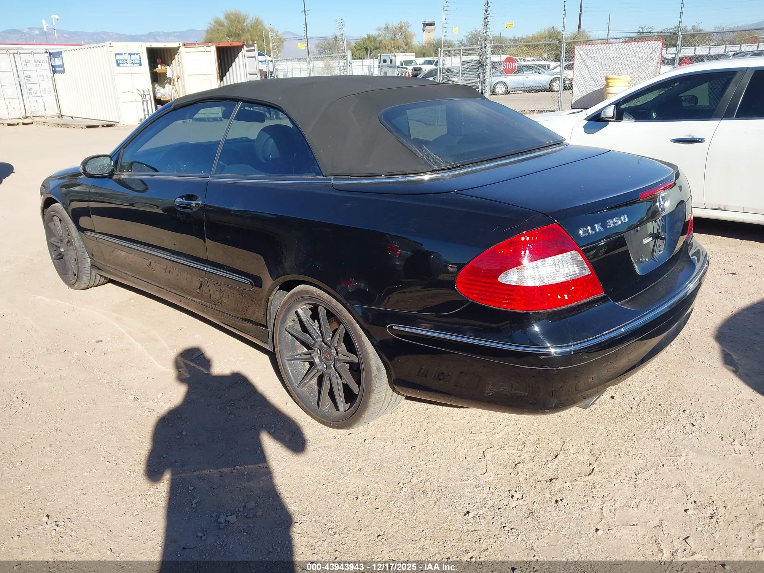 MERCEDES-BENZ CLK image 3