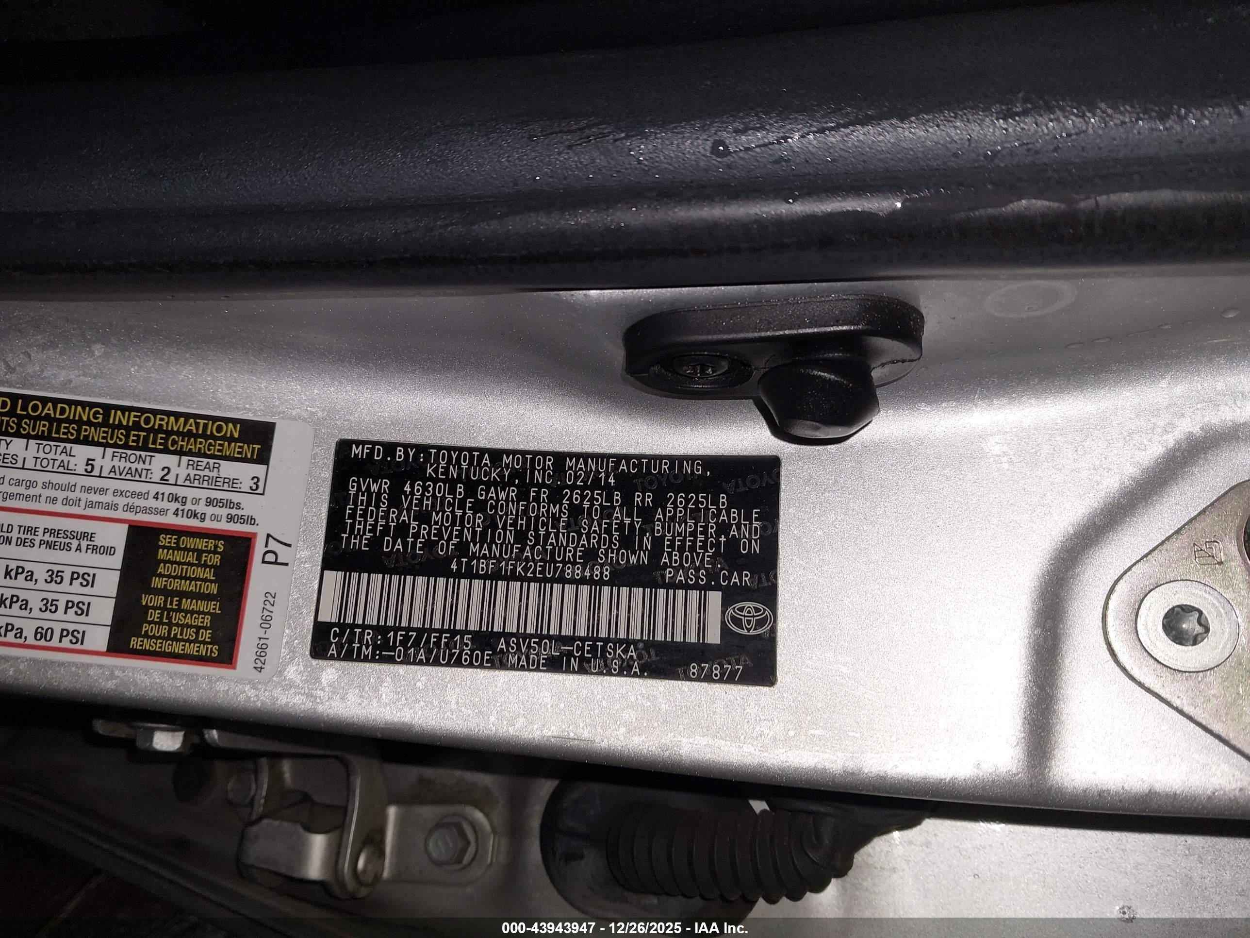 TOYOTA CAMRY image 9
