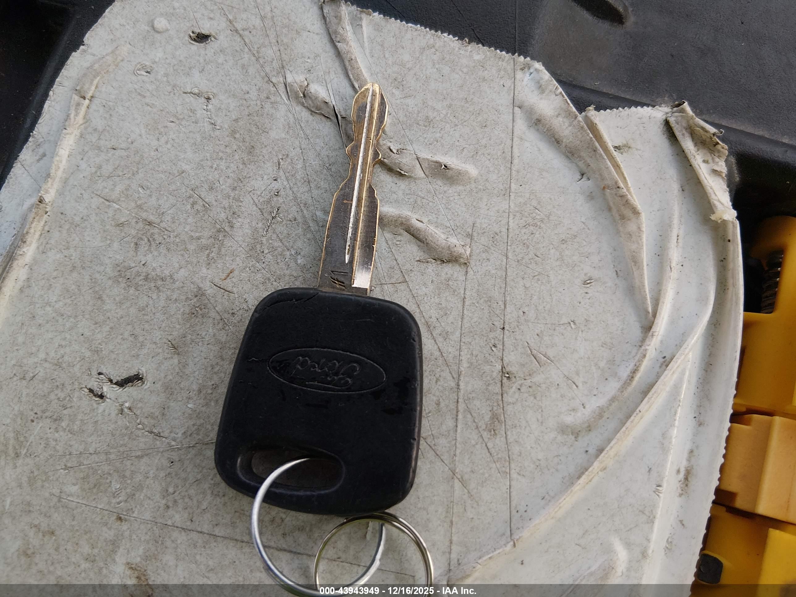 FORD FOCUS image 11