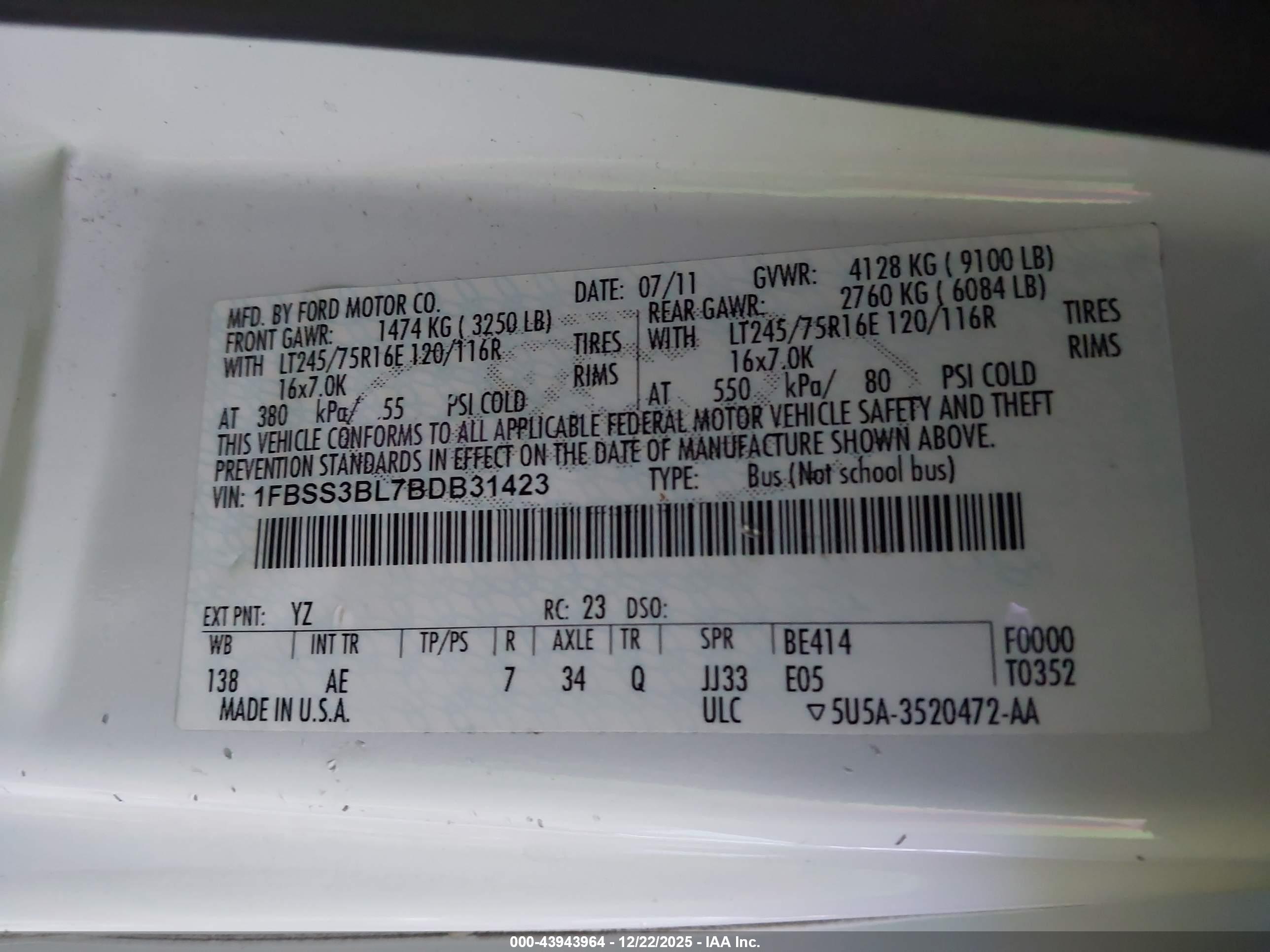 FORD E-350 image 9