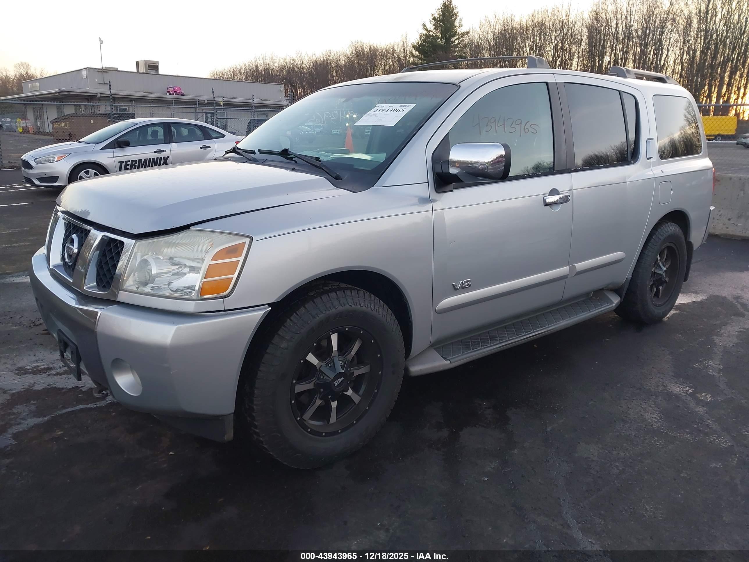 NISSAN ARMADA image 2