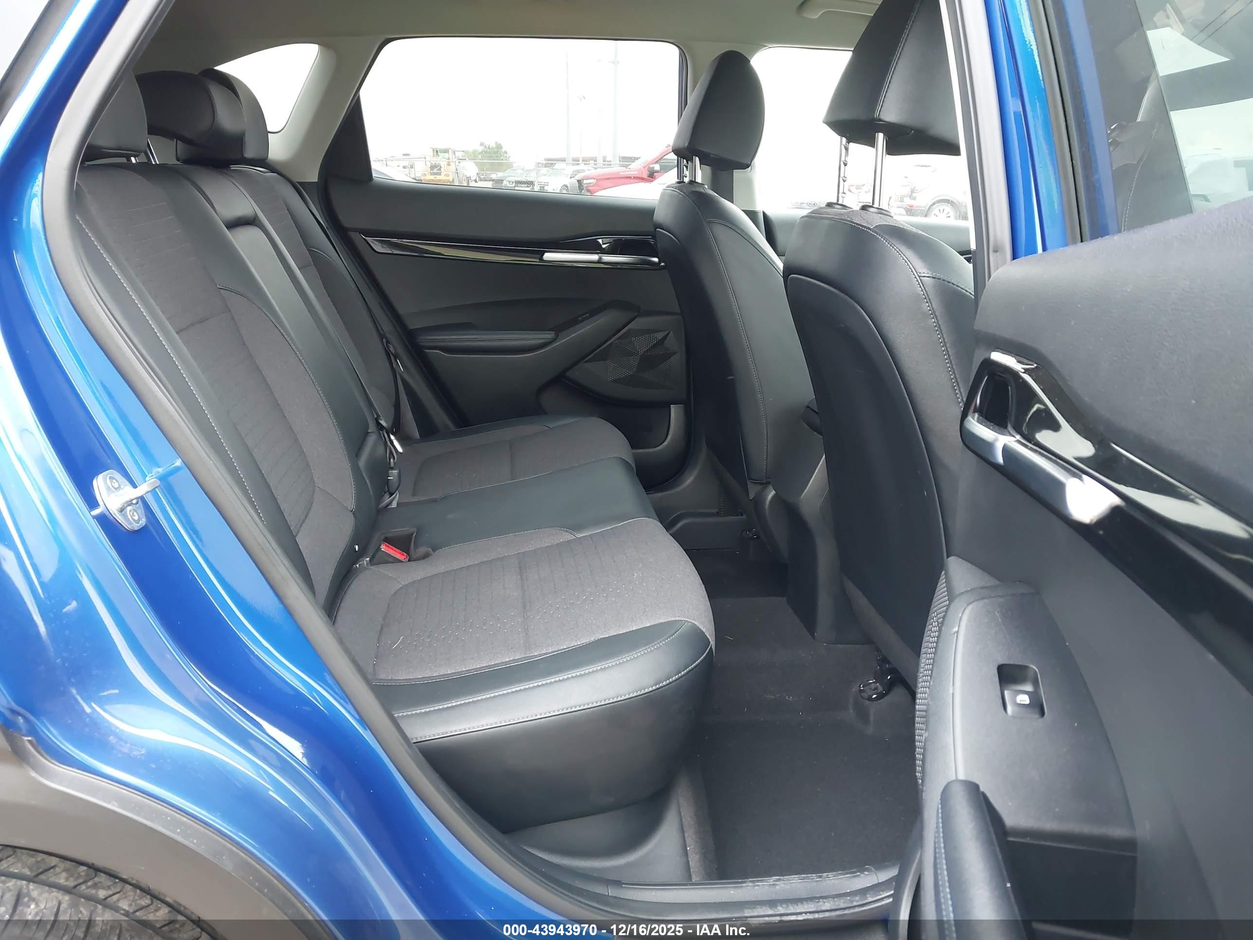 KIA SELTOS image 8