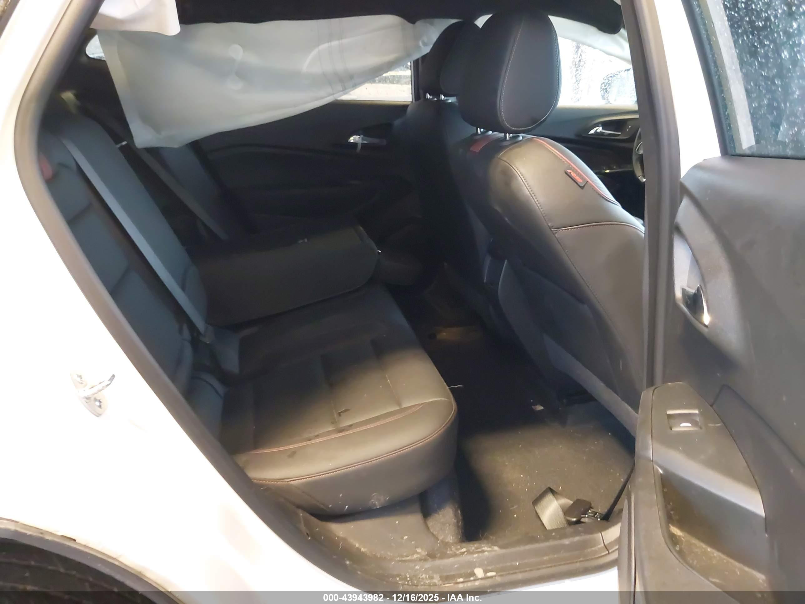 CHEVROLET TRAX image 8