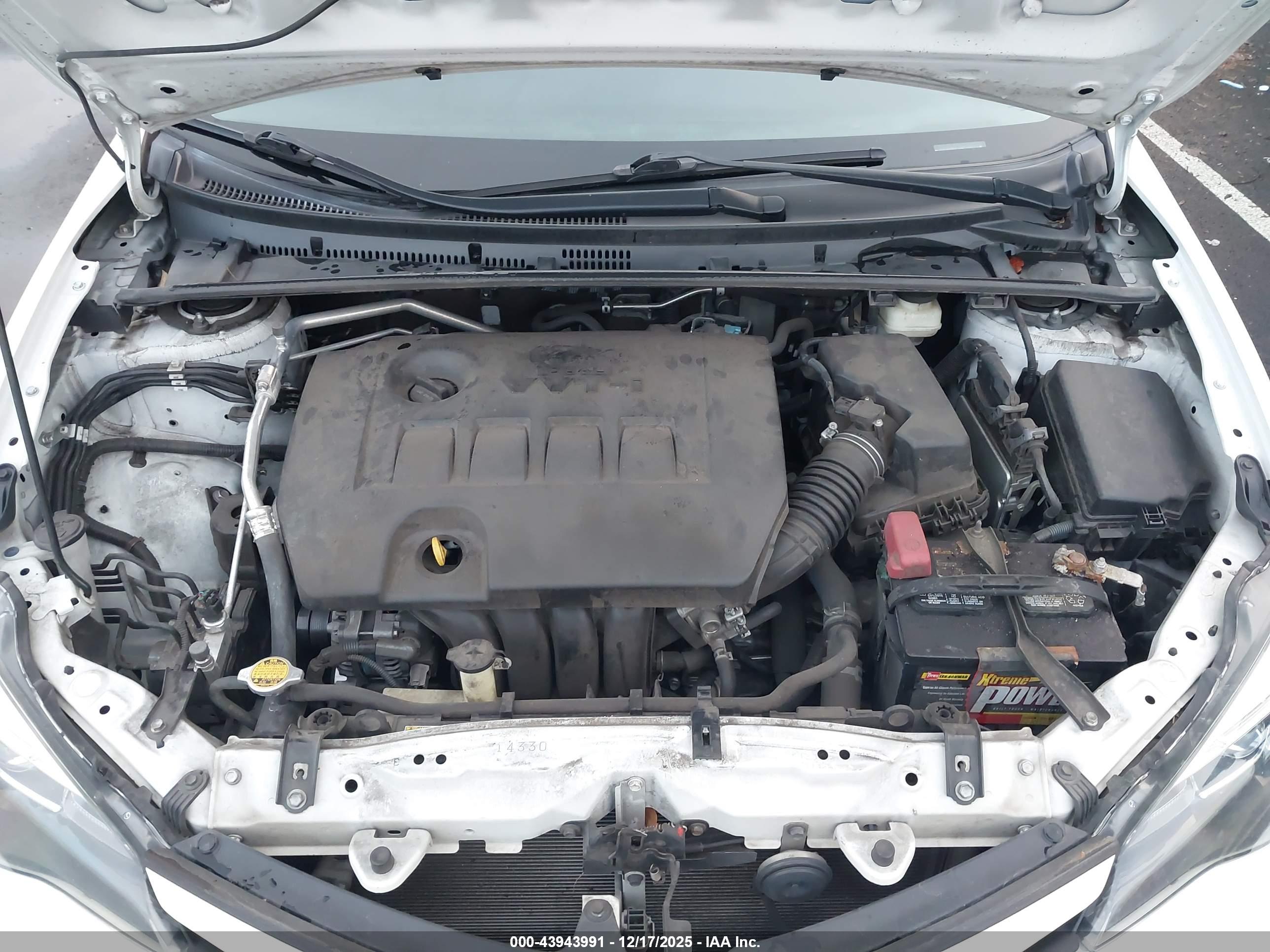 TOYOTA COROLLA image 10