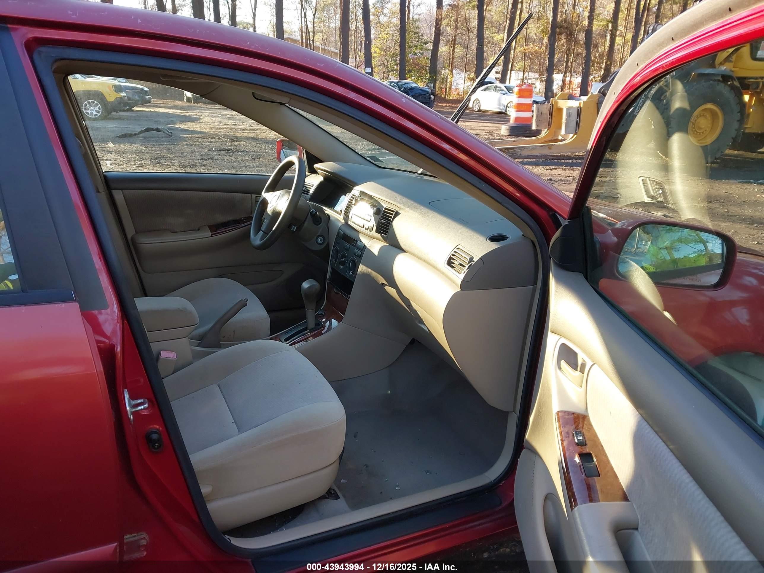 TOYOTA COROLLA image 5
