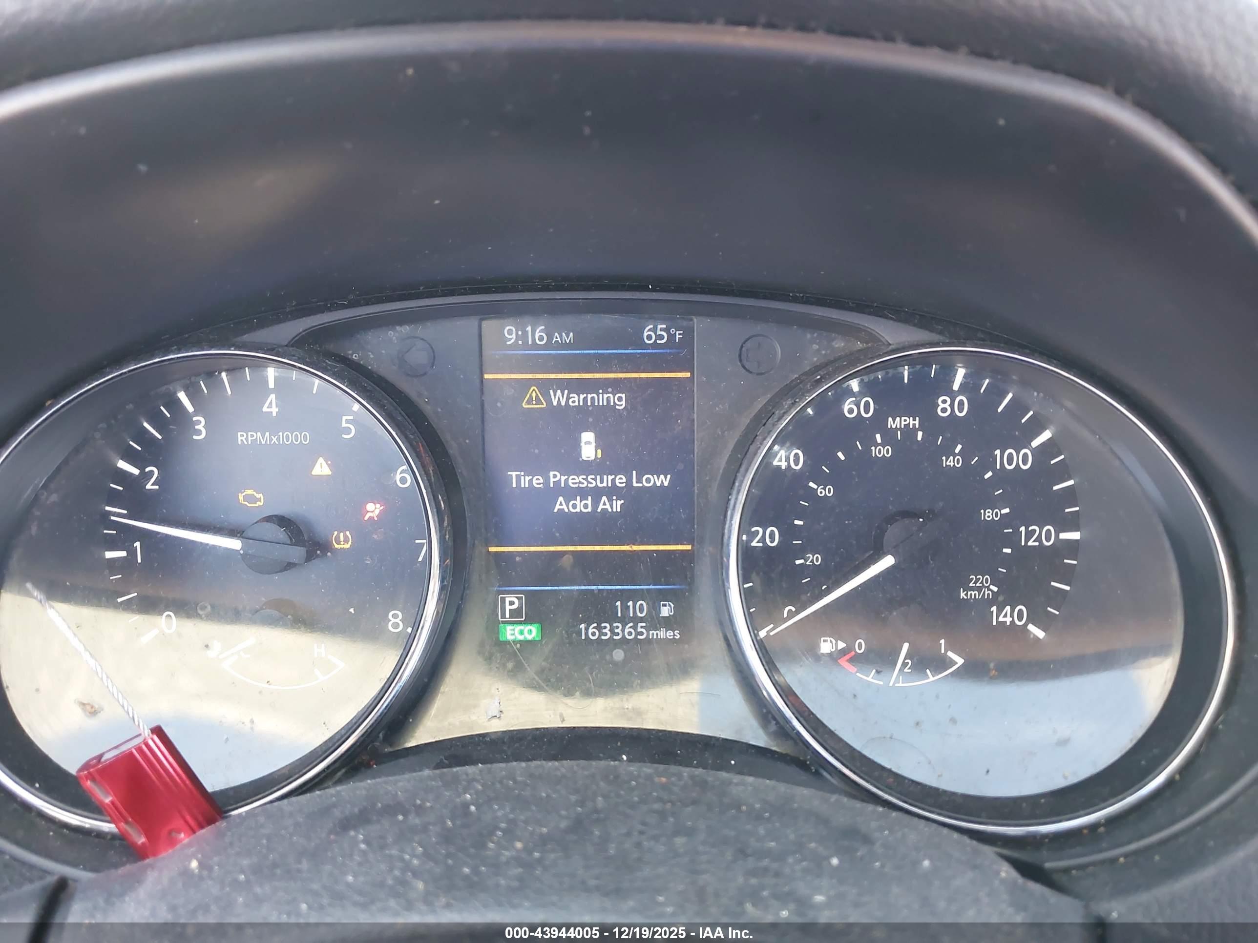 NISSAN ROGUE image 7