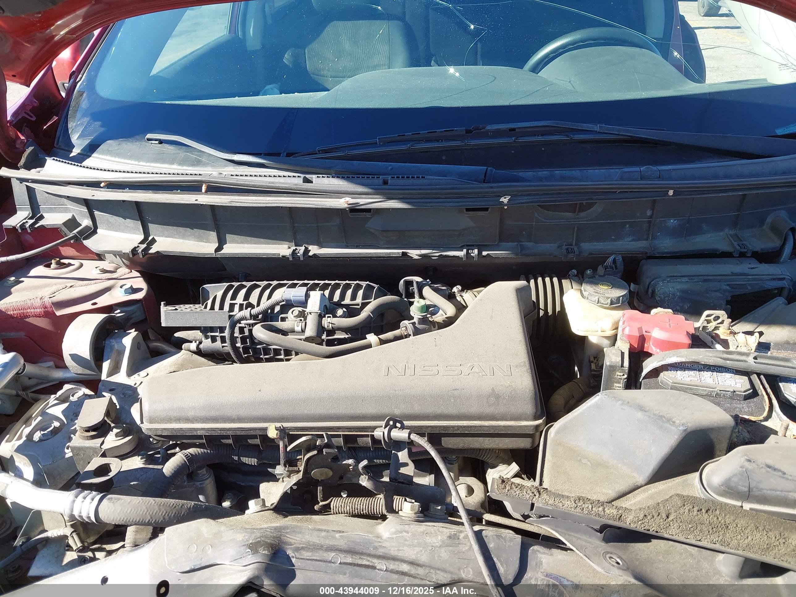 NISSAN ROGUE image 10