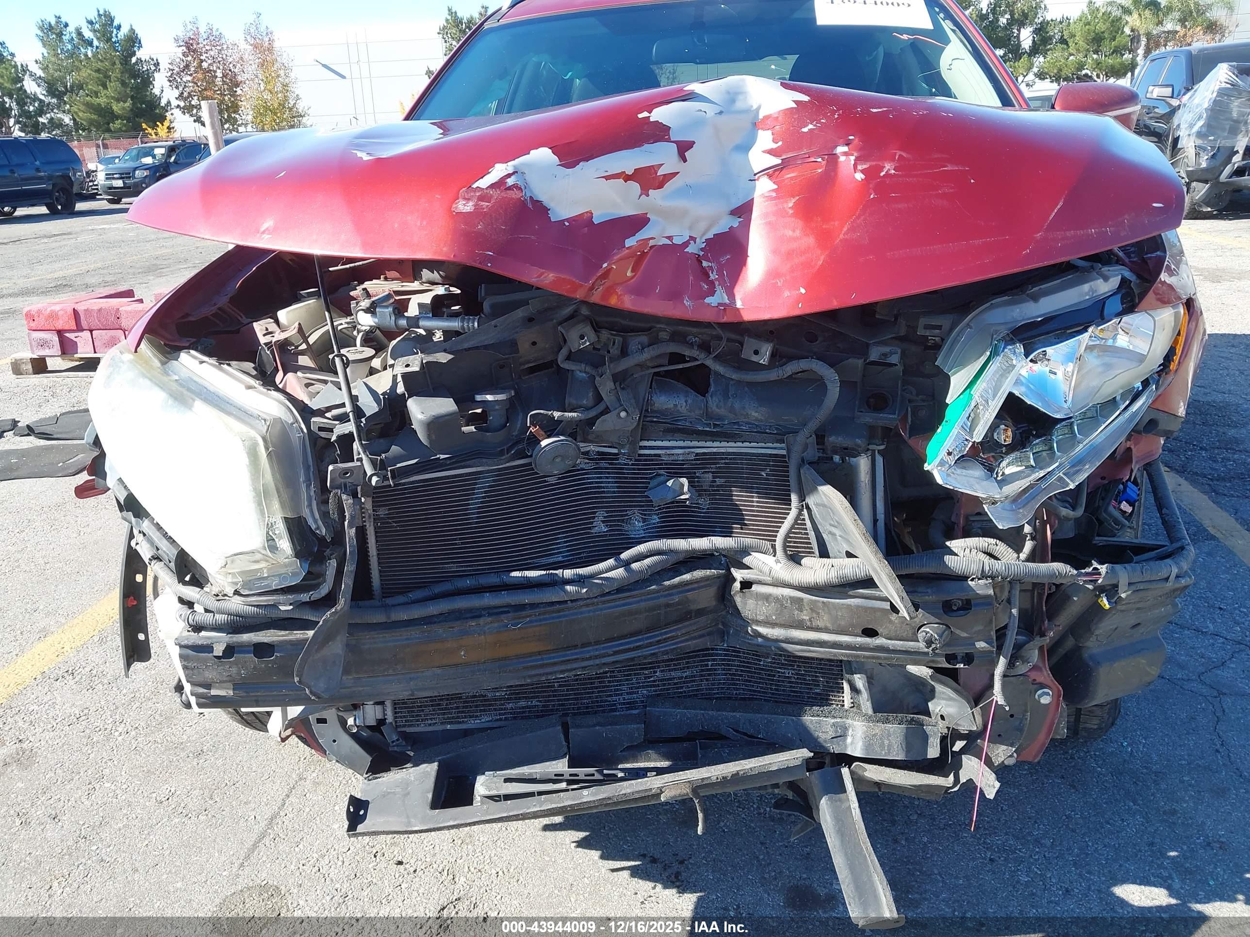 NISSAN ROGUE image 6