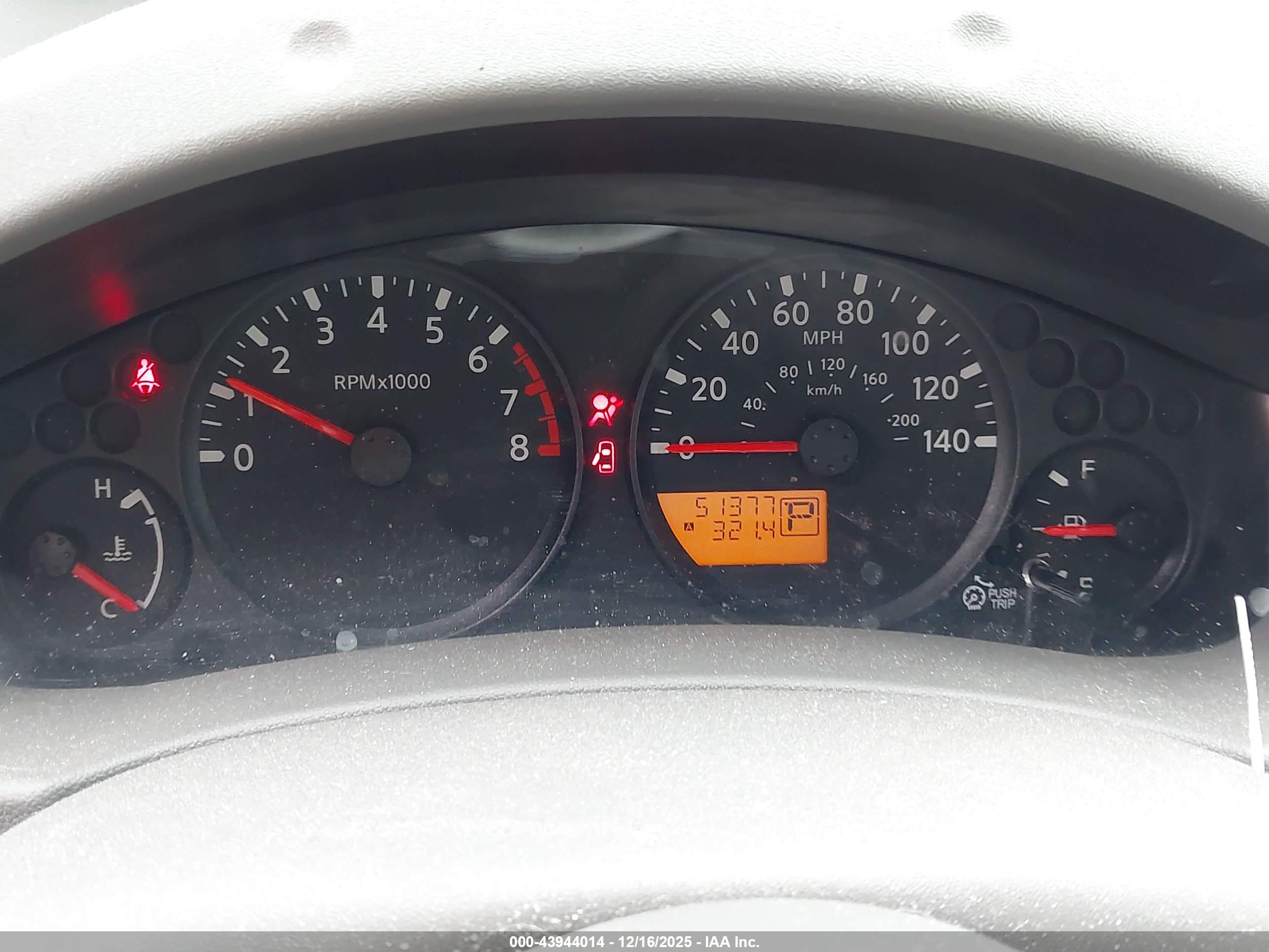 NISSAN FRONTIER image 7