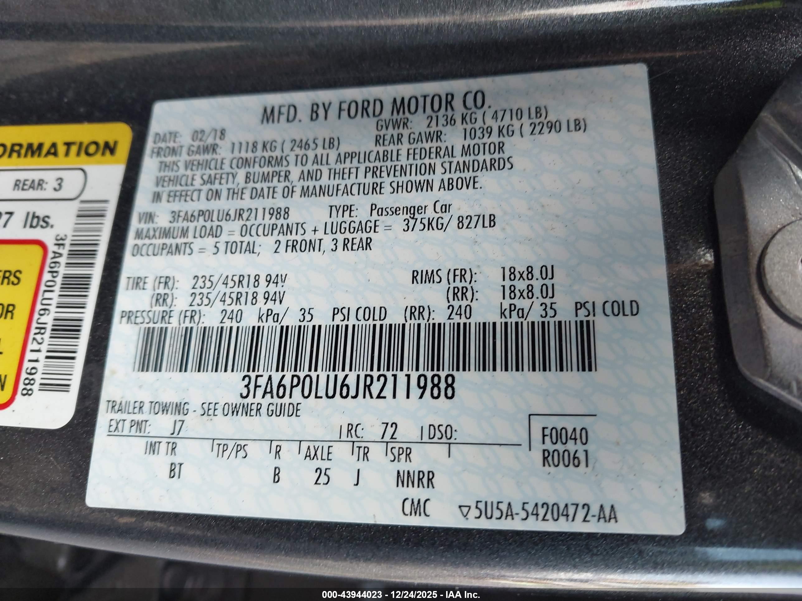 FORD FUSION image 9