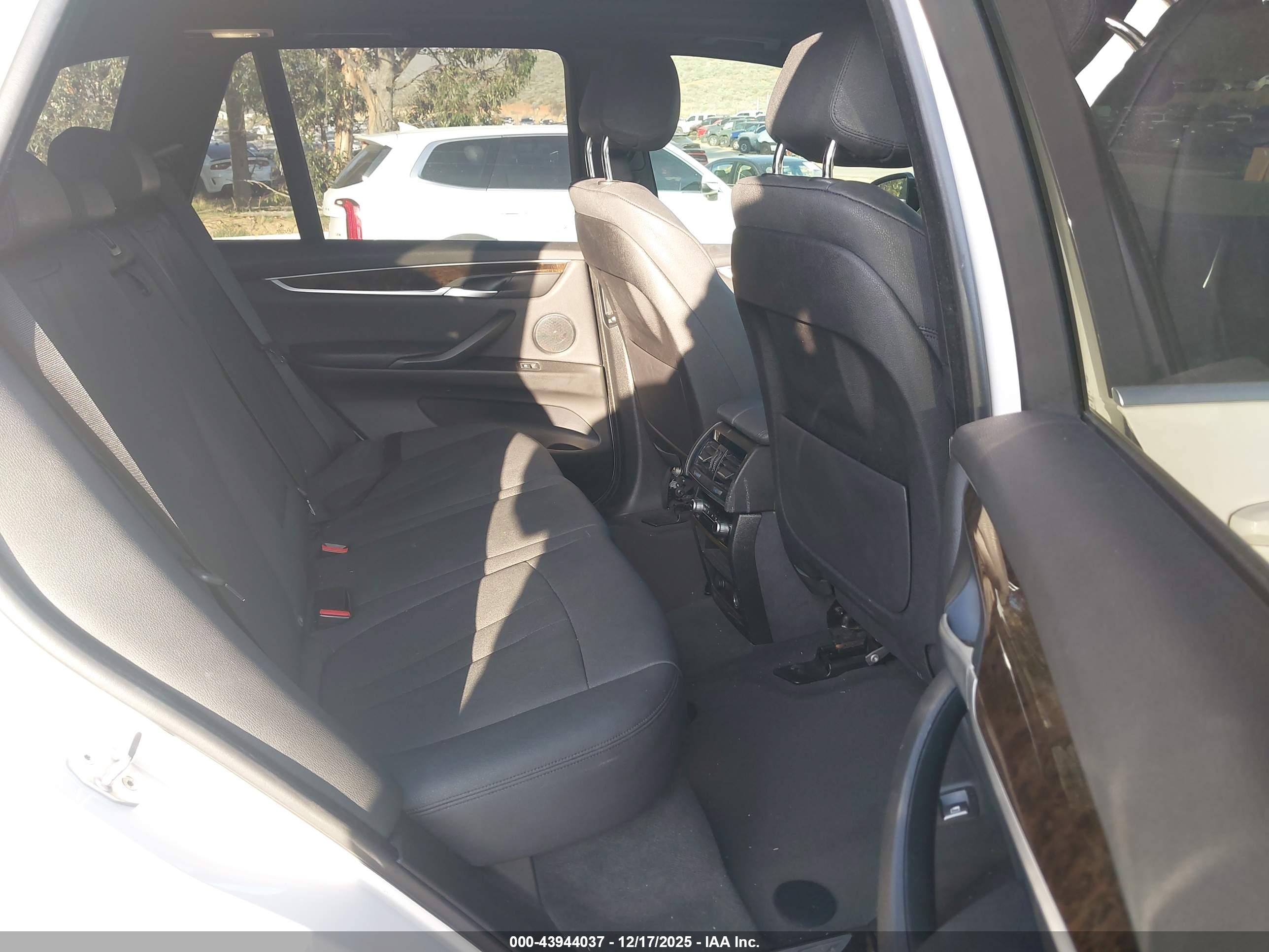 BMW X5 image 8