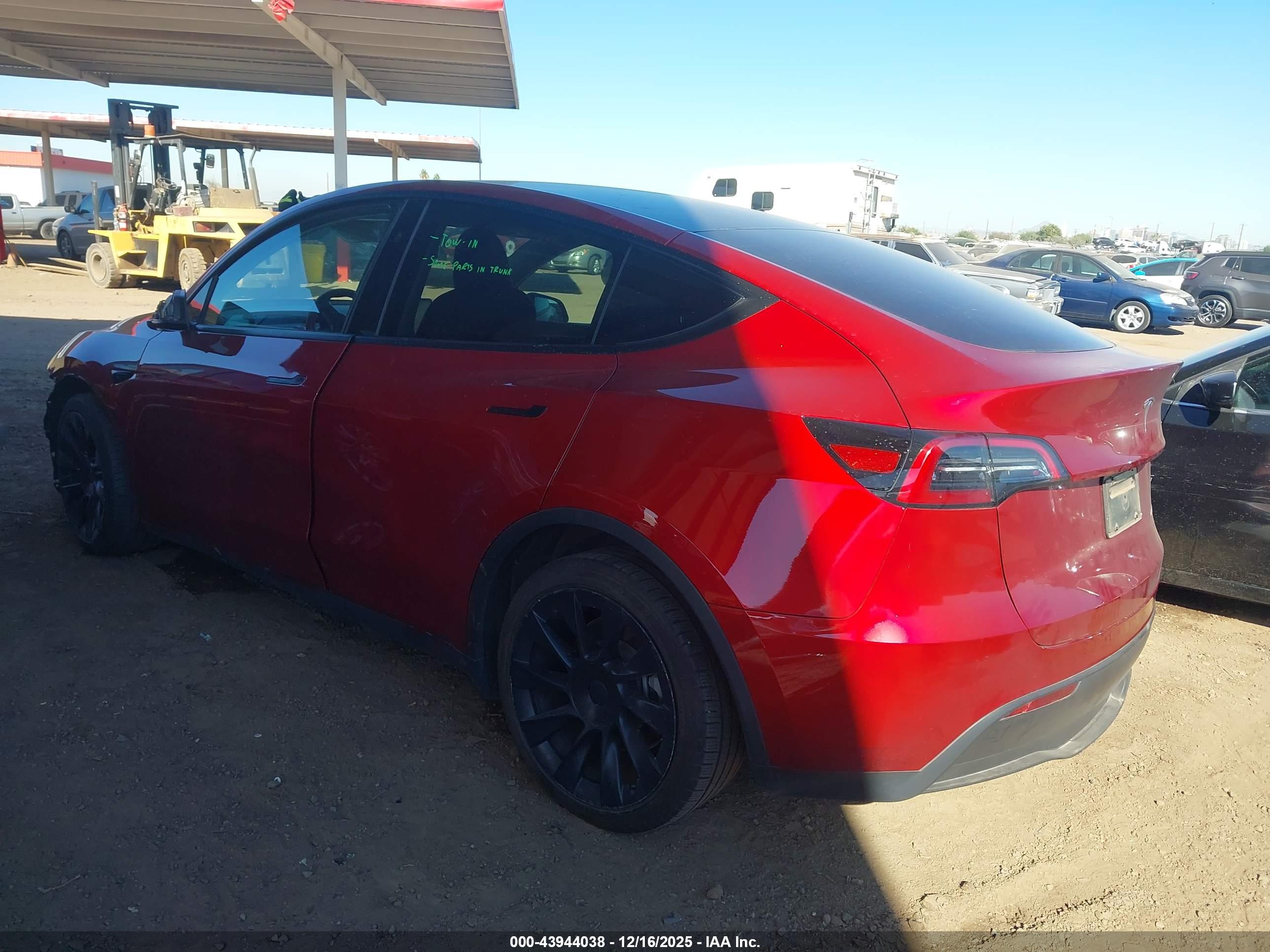 TESLA MODEL image 3