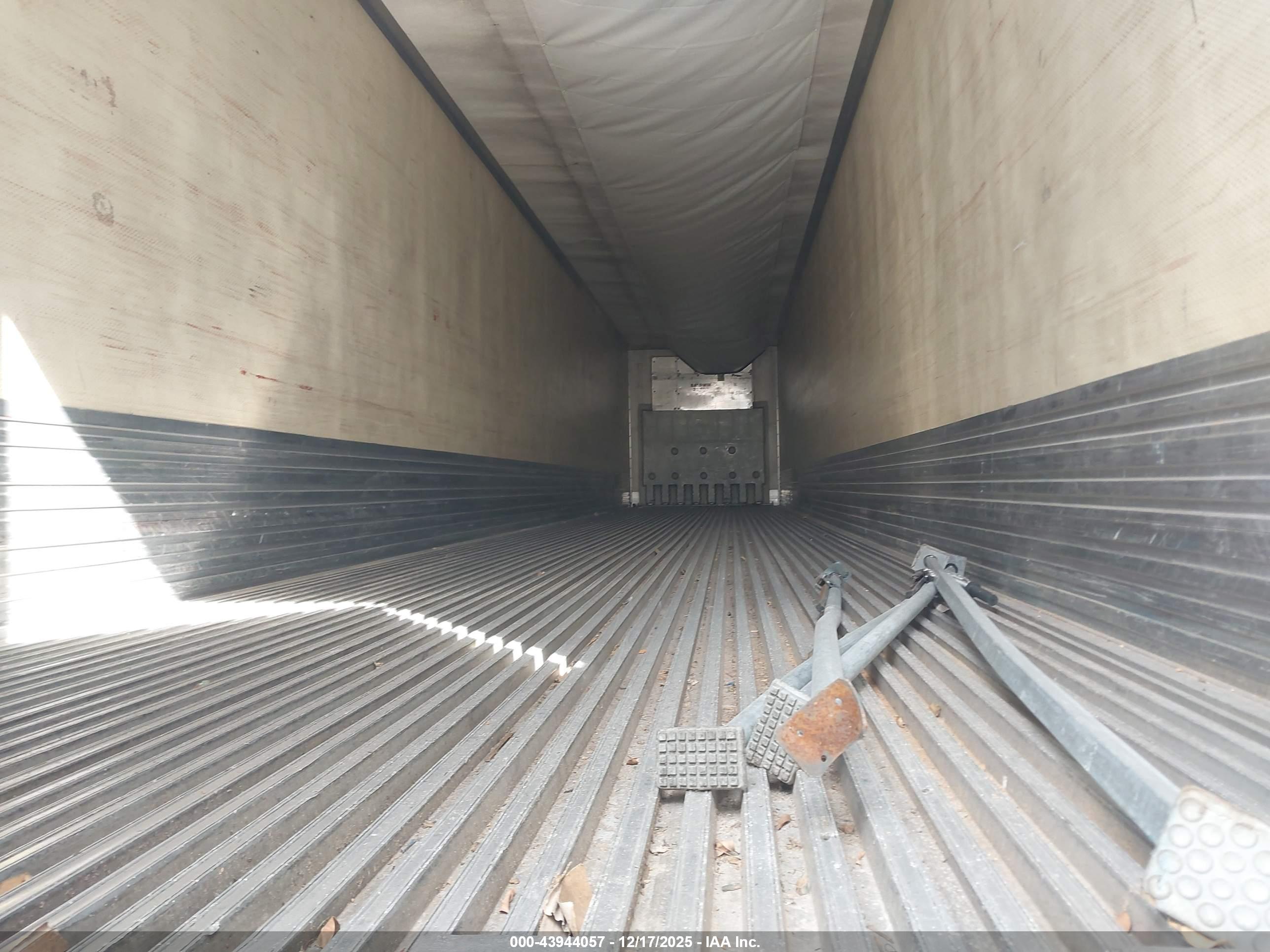 UTILITY TRAILER image 8