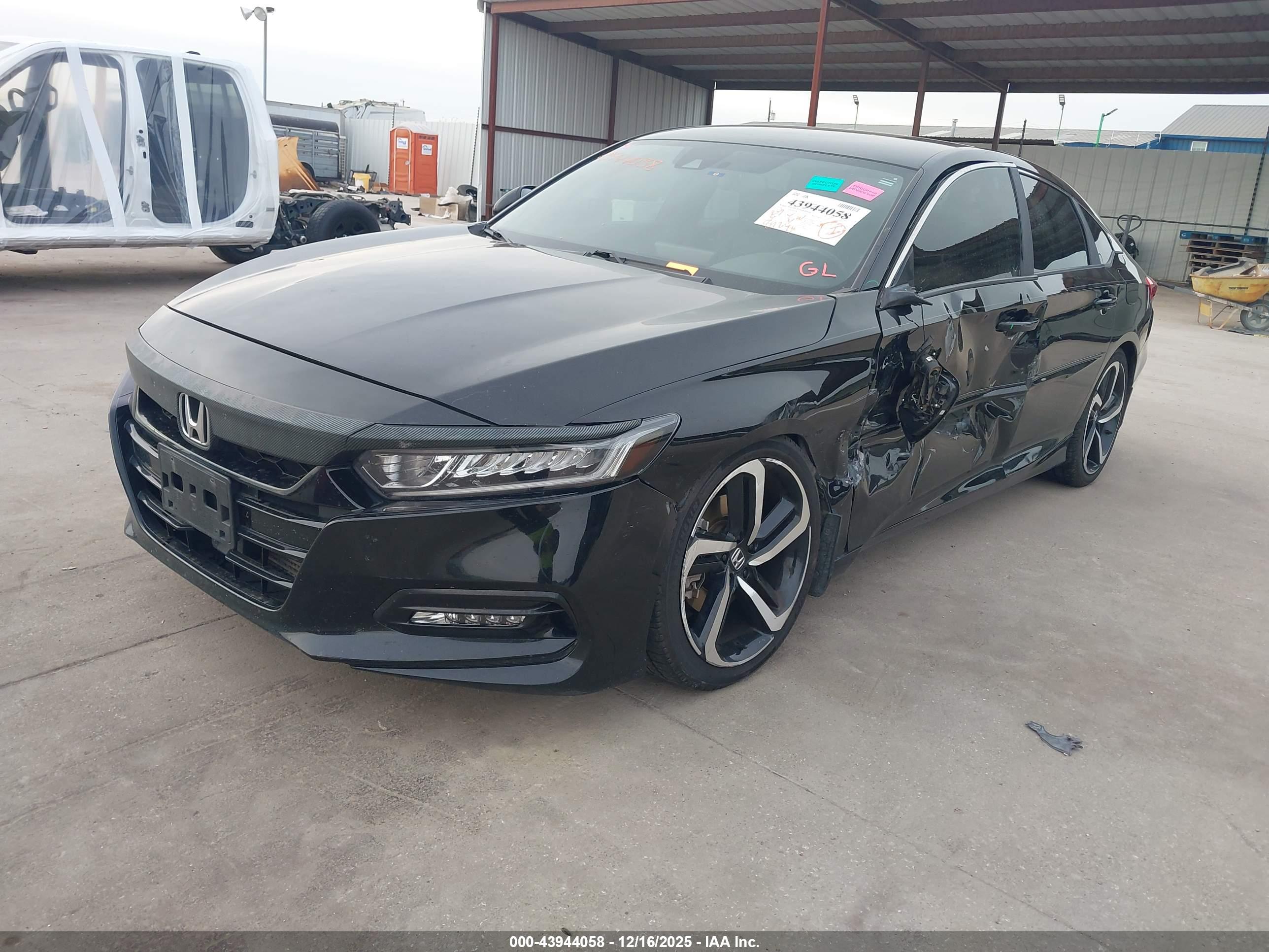 HONDA ACCORD image 2