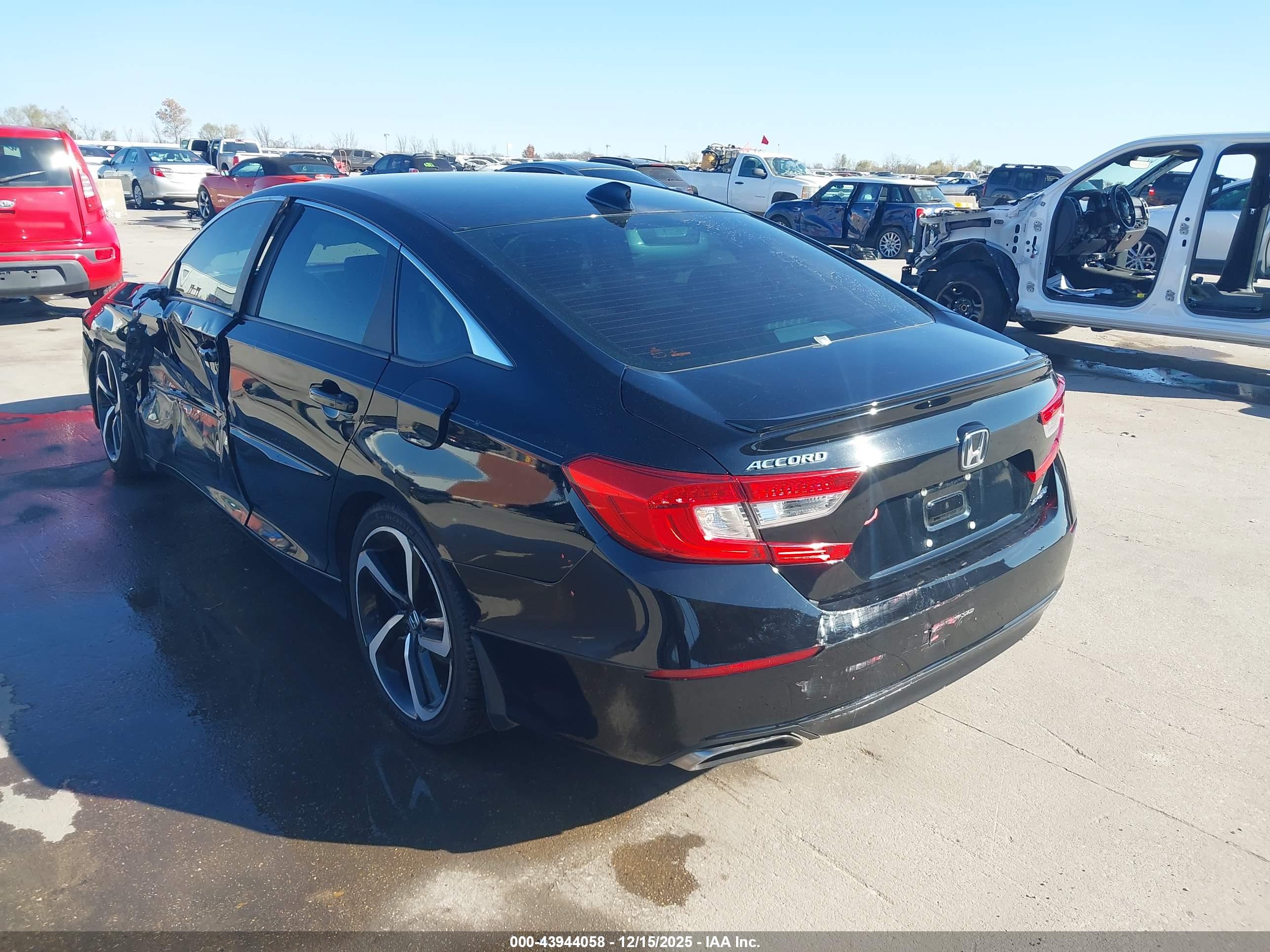HONDA ACCORD image 3